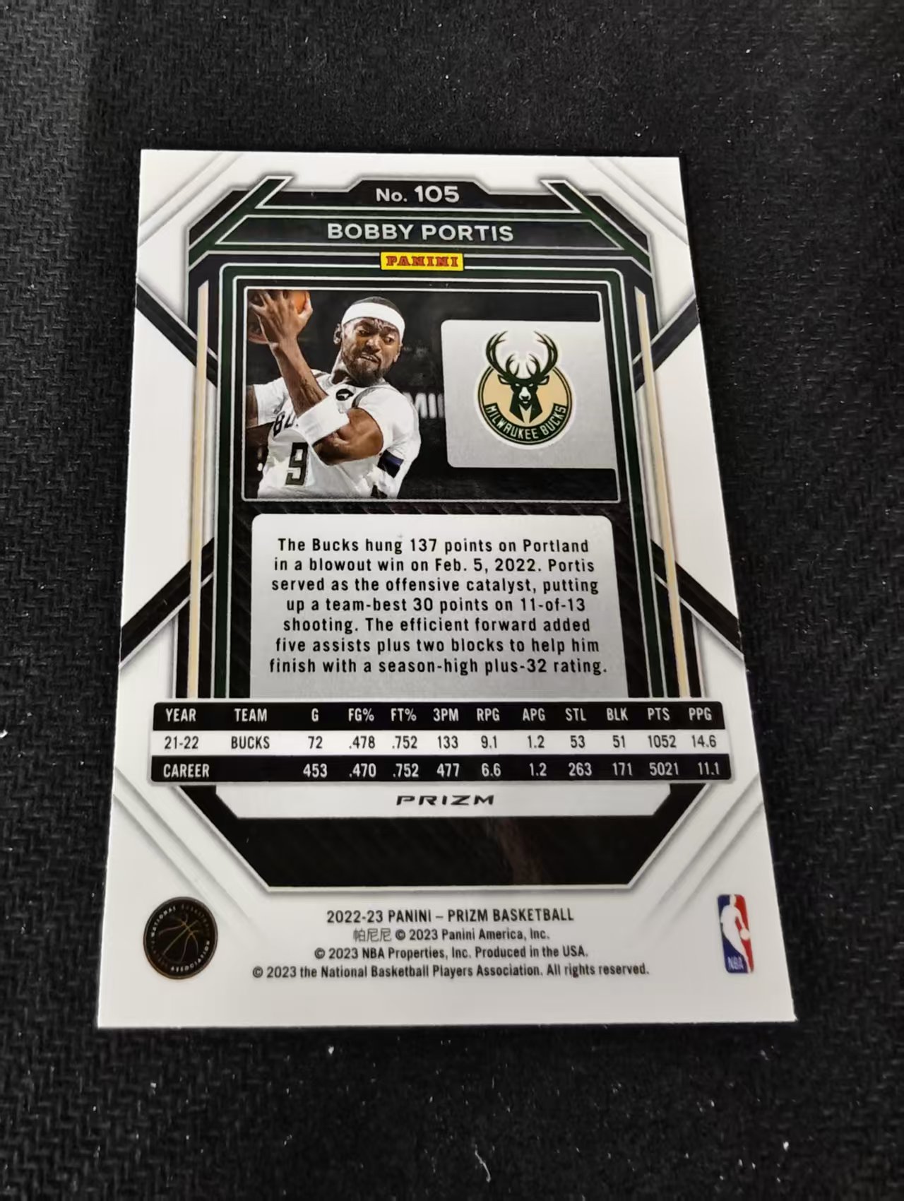2022-23 Panini Prizm Bobby Portis 鲍比 波蒂斯 雄鹿 红波纹 PZ 划痕 边角瑕疵 #105