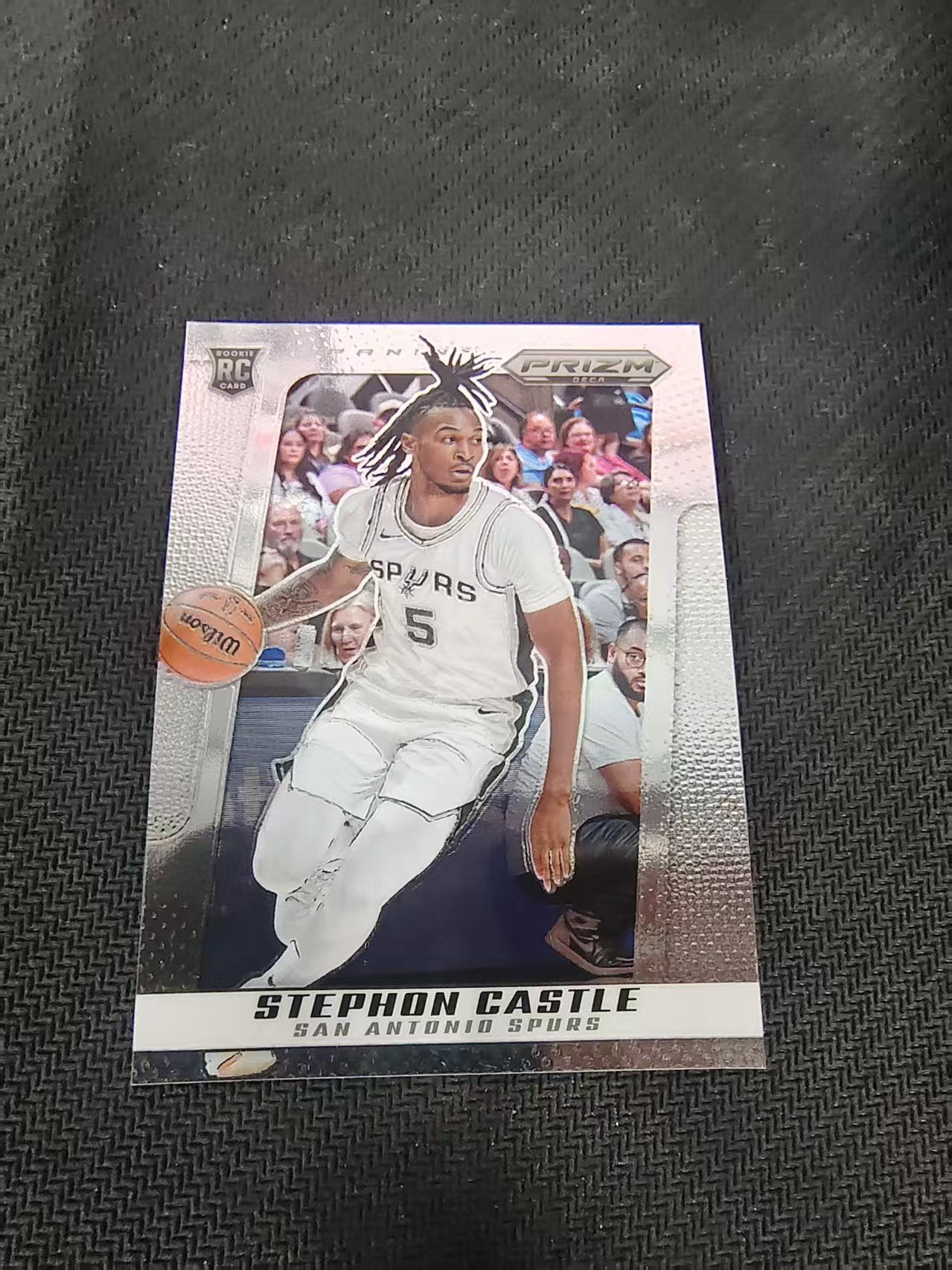 【可合并,不累计】2024-25 Panini Prizm Deca Stephon Castle 复刻PZ 新秀RC 斯蒂芬 卡斯尔 马刺 划痕 边角瑕疵 #174