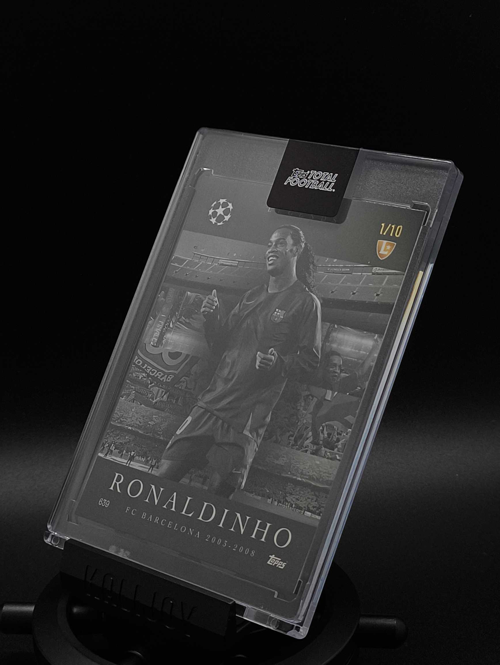 2025-26 Topps Total Football Ronaldinho 罗纳尔迪尼奥 小罗 巴塞罗那 巴西 1/10编 首编 TTF 原封砖