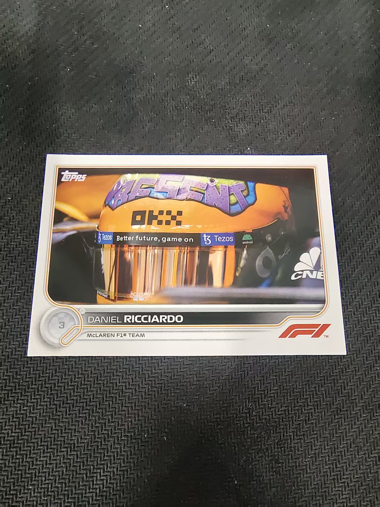 【汽水拍卖】2022 Topps Chrome F1 Daniel Ricciardo 丹尼尔 里卡多 迈凯伦车队 划痕 边角瑕疵 @40