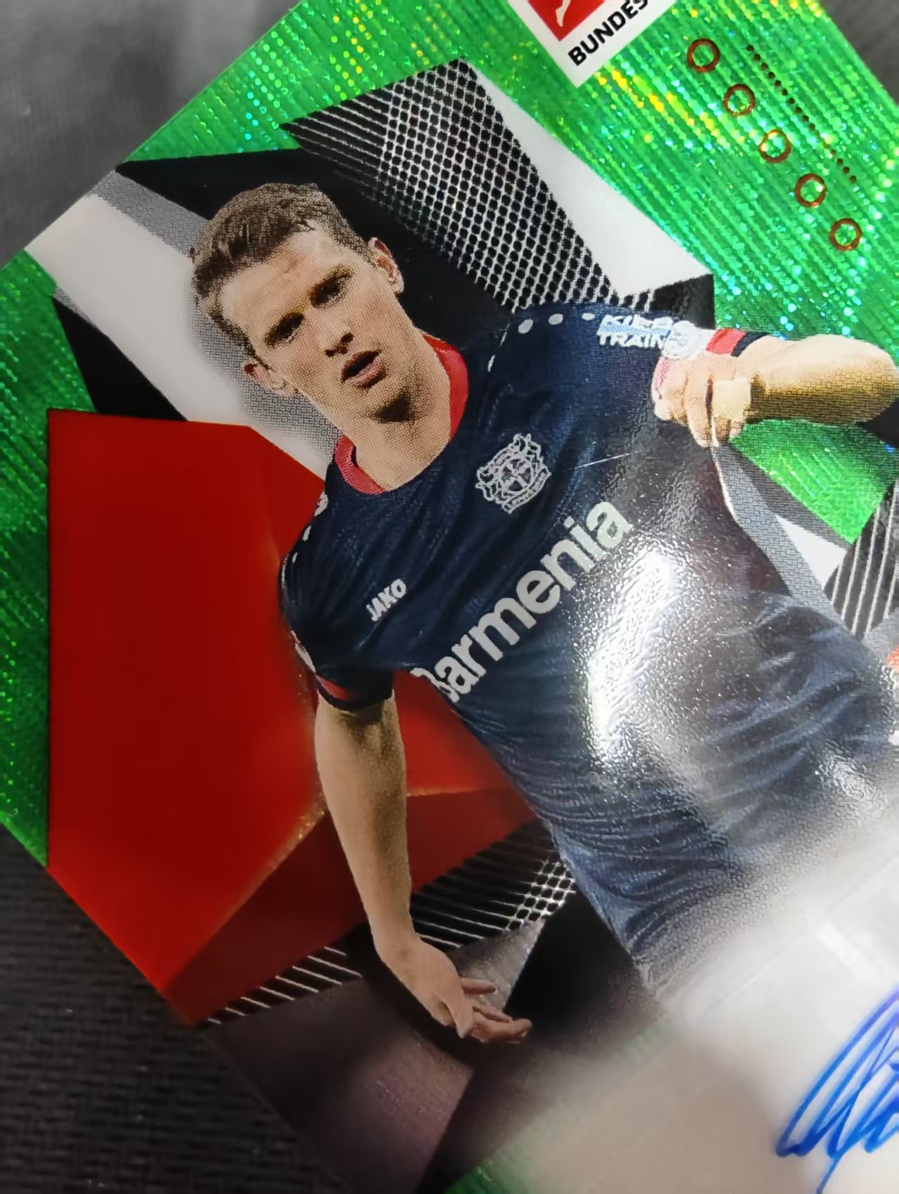 【可合并,不累计】2021 Topps finest LARS BENDER 德甲 勒沃库森 拉尔斯 本德 德国 签字 绿波纹 30编 瑕疵如图