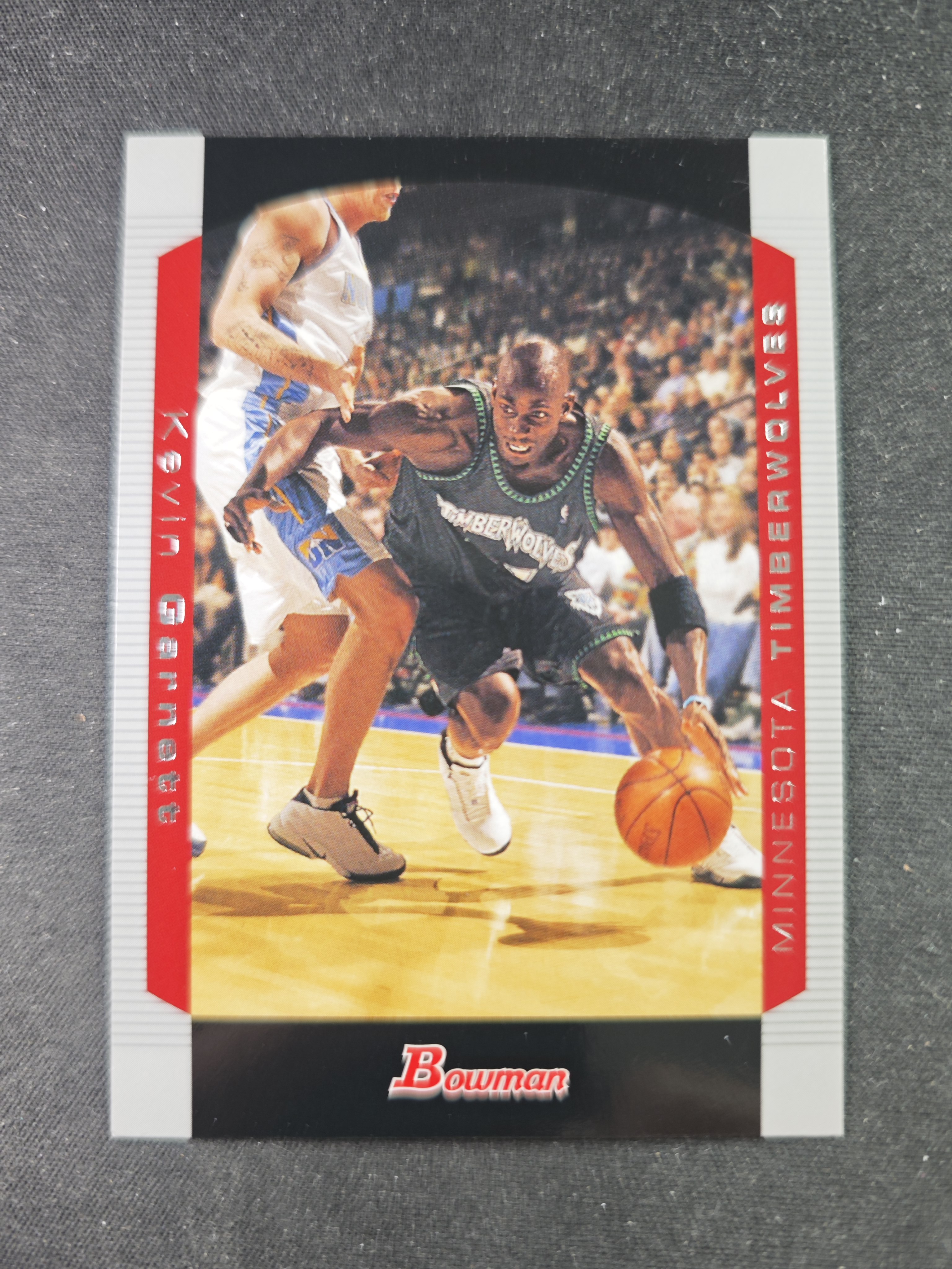 【蛤蟆特卖】凯文 加内特 狼王 2004 TOPPS CHROME BOWMAN系列 经典反光设计 绝版好卡 稀有老特 选图超帅 边角微瑕 卡品如图 专收必备!