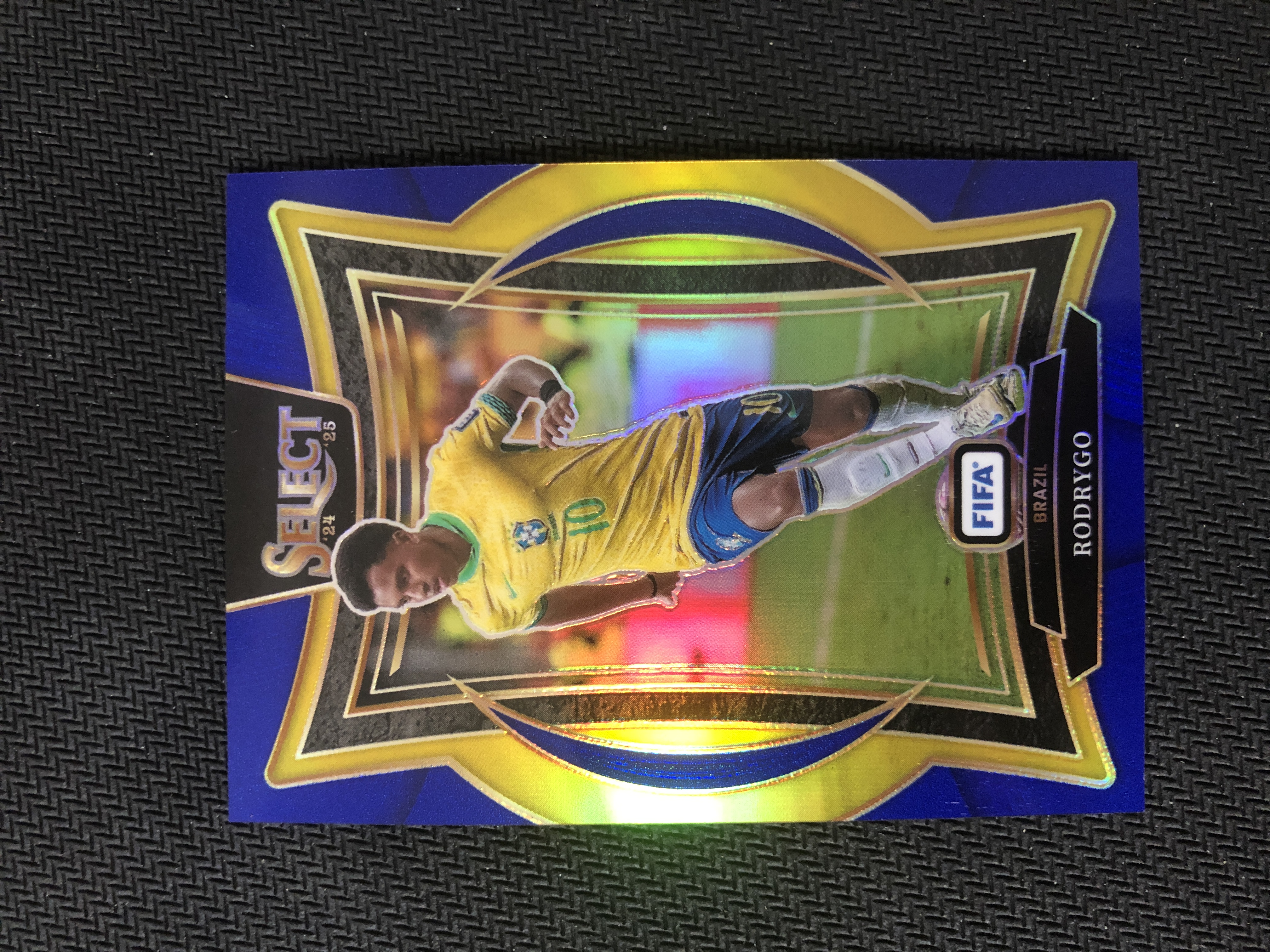 2024-25 Panini Select Rodrygo FIFA 巴西 罗德里戈 大比例 蓝折 瑕疵看图 (MFC)