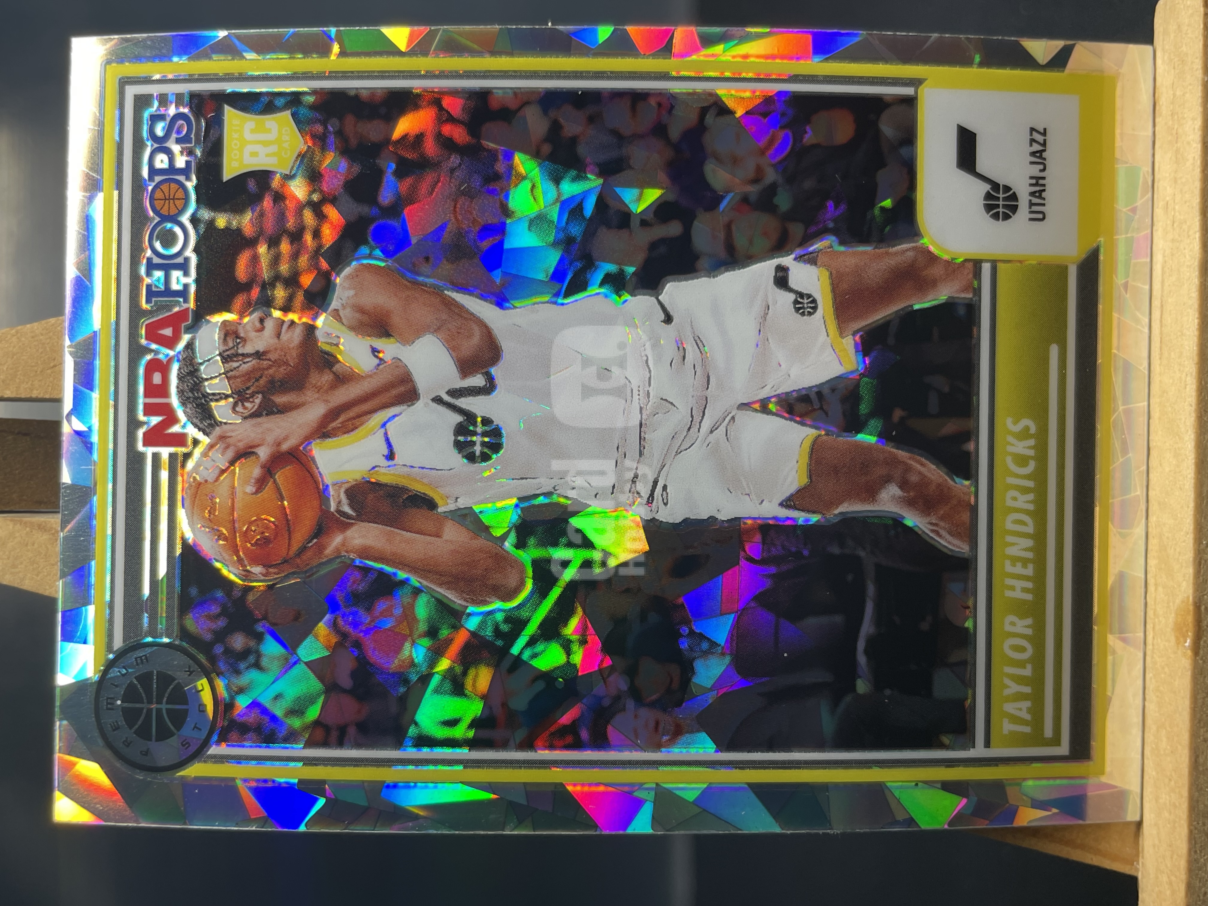(S7) 2023-24 PANINI HOOPS 白碎冰‌  新秀RC  泰勒 亨德里克斯  爵士  近期大热球星  收藏必备 卡品如图 ! ! !