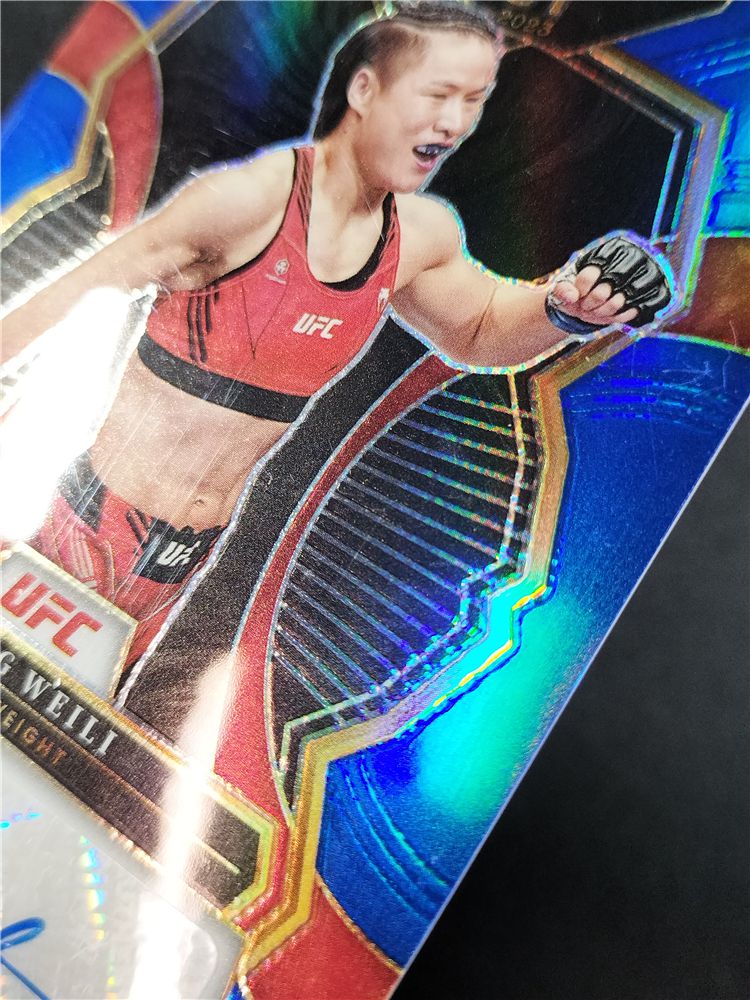 【LA拍卖】2023 Panini Select UFC Zhang WeiLi 综合格斗 张伟丽 亚洲首位UFC世界冠军 卫冕金腰带 蓝折 ...