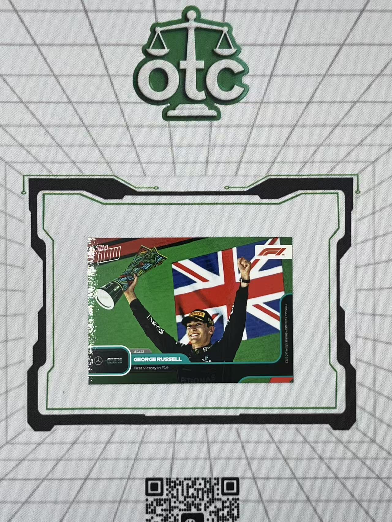 2022 Topps F1 Now George Russell 【盎司收藏】乔治 拉塞尔 时刻 梅奔 梅赛德斯奔驰 生涯第一次夺冠 捧杯 vvww