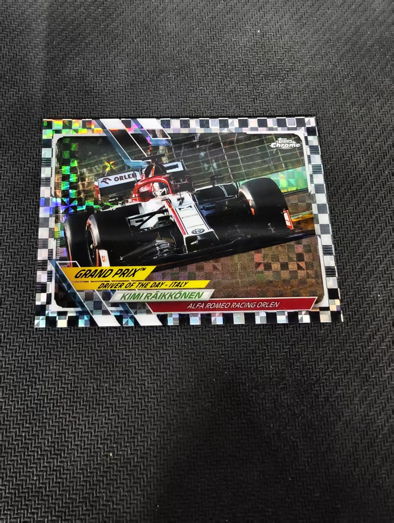 【汽水拍卖】2021 Topps Chrome F1 Kimi Raikkonen 阿尔法罗密欧 基米 莱科宁 格子折 棋盘折 划痕 边角瑕疵 #159