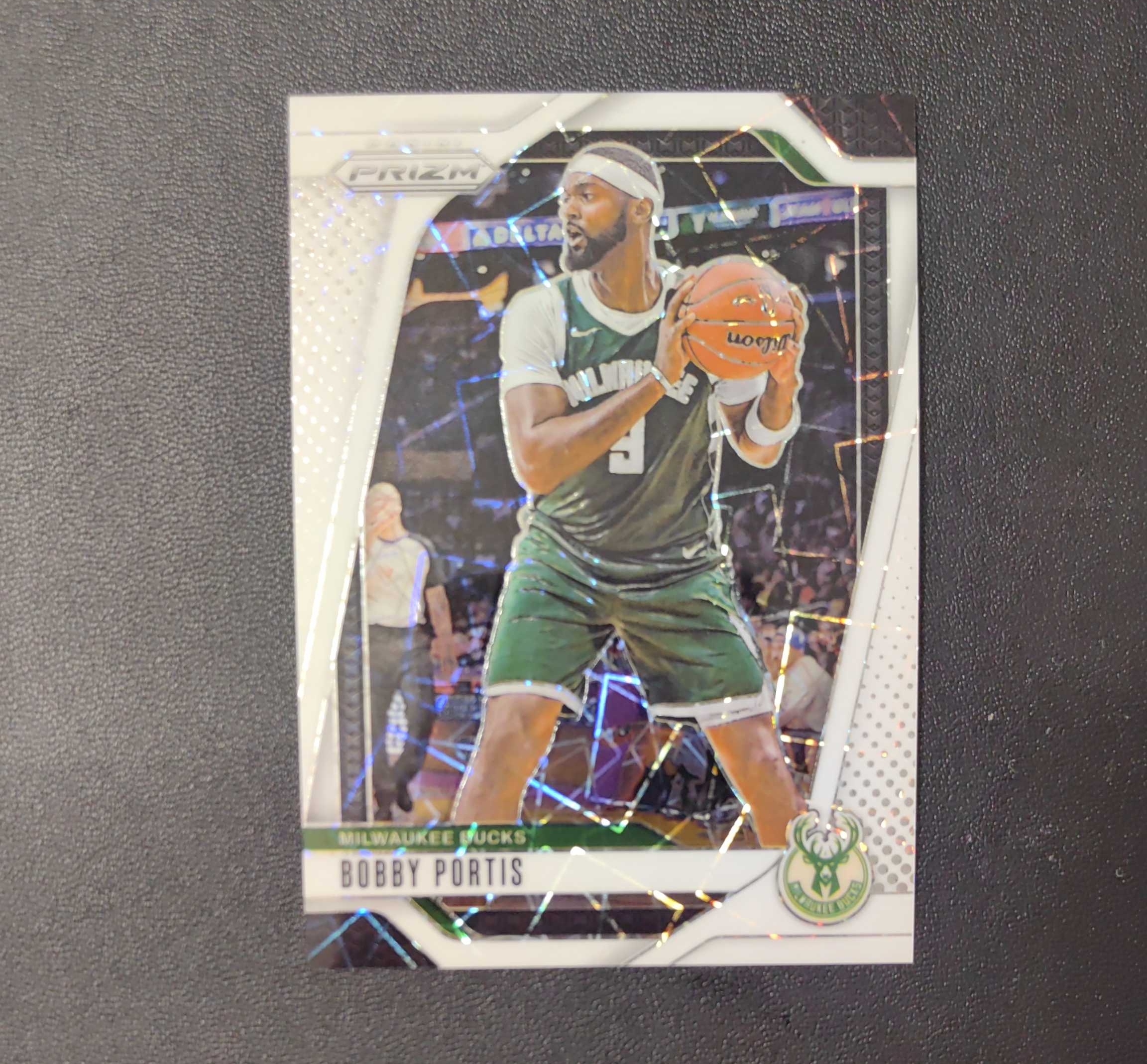 2024-25 帕尼尼 Prizm bobby portis 鲍比 波蒂斯 雄鹿 275编 白镭射折 东契奇 sga 库里 文班亚马 詹姆斯 湖人 勇士 马刺 第二张