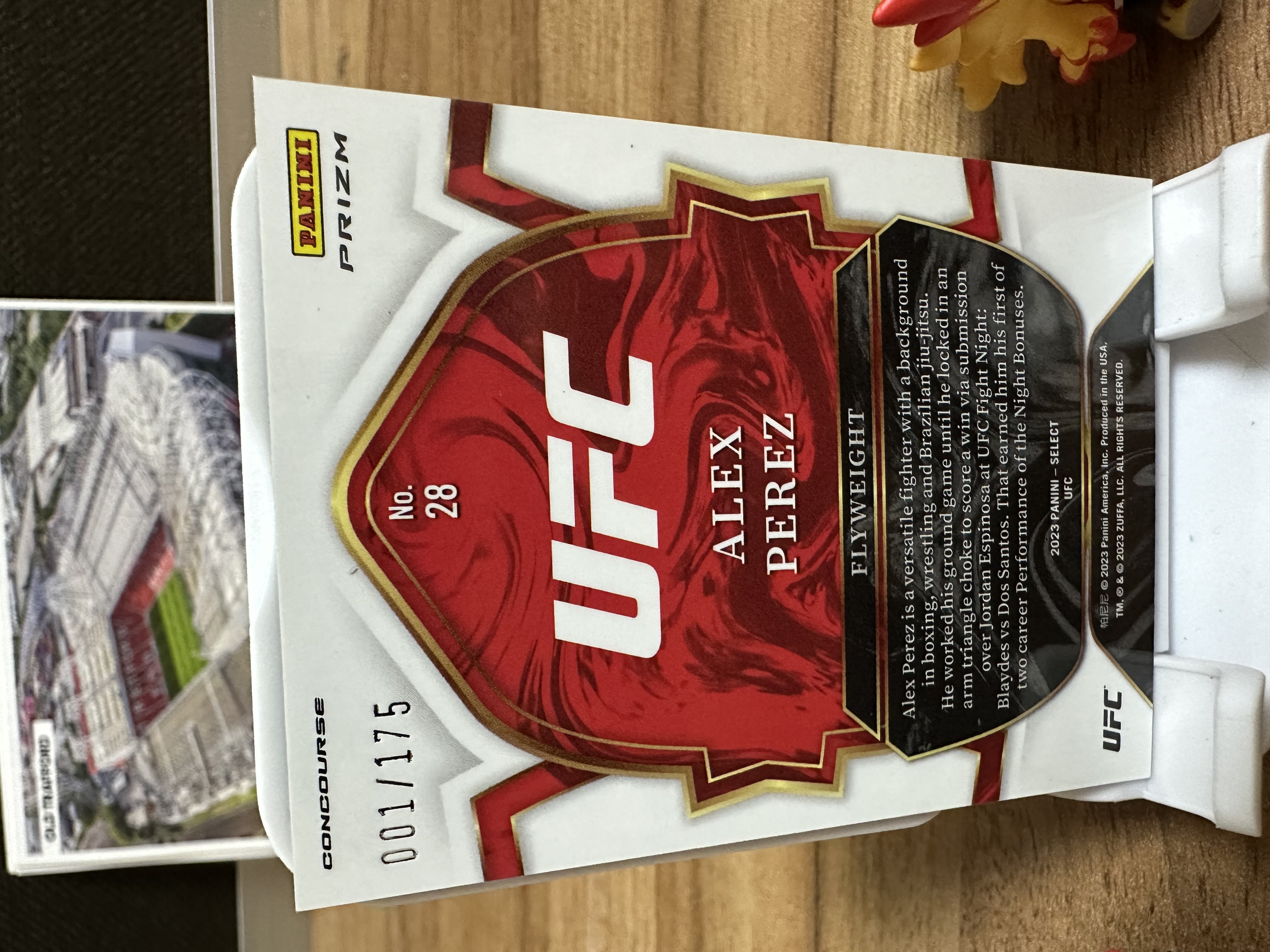 2023 Panini Select Alex Perez UFC 亚历克斯・佩雷兹 175编 红折 首编