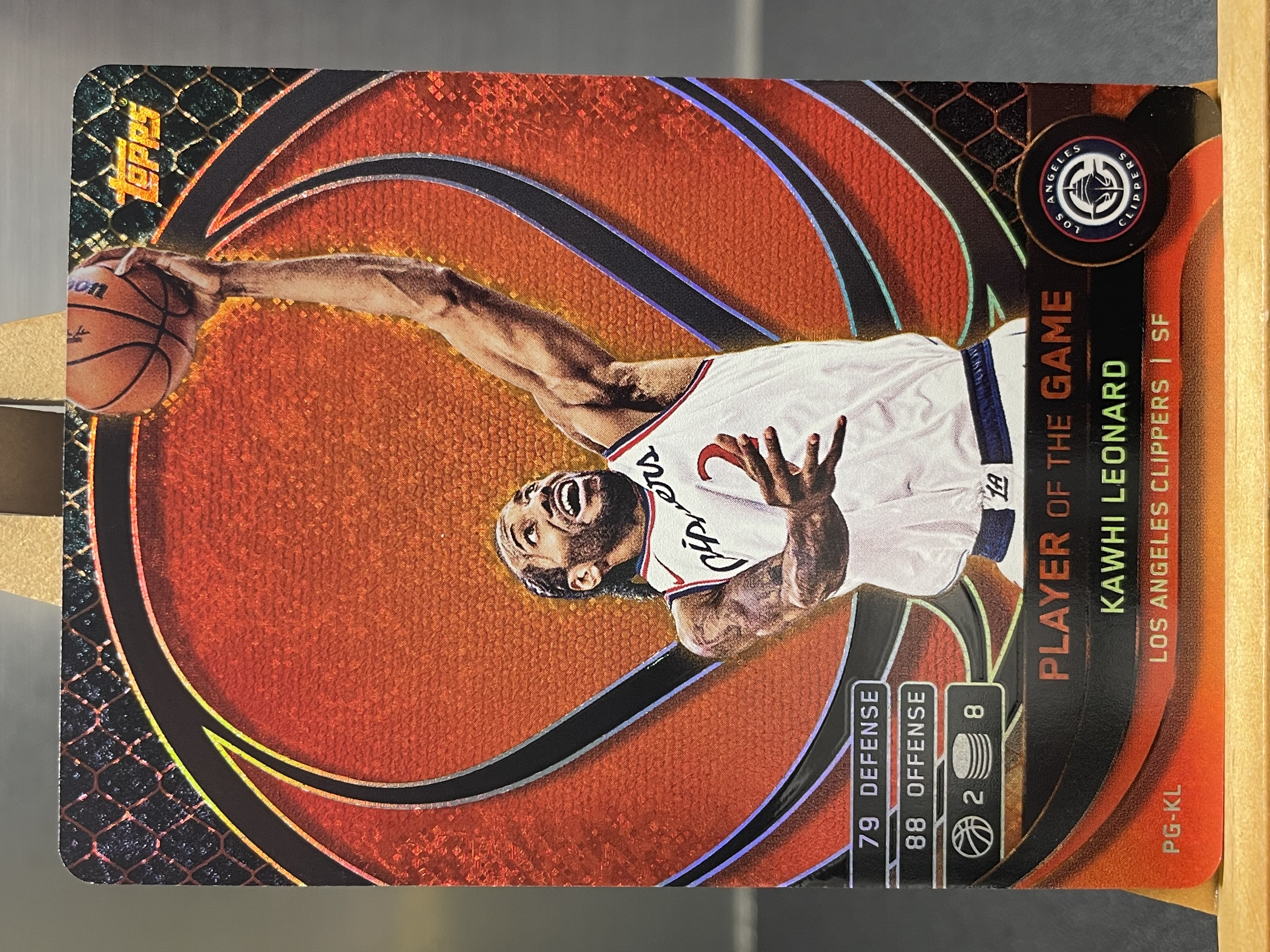 (A12) 2025 TOPPS 折射 小卡 卡哇伊 科怀 伦纳德 快船 近期大热球星 收藏凑套必备 卡品如图 !!!