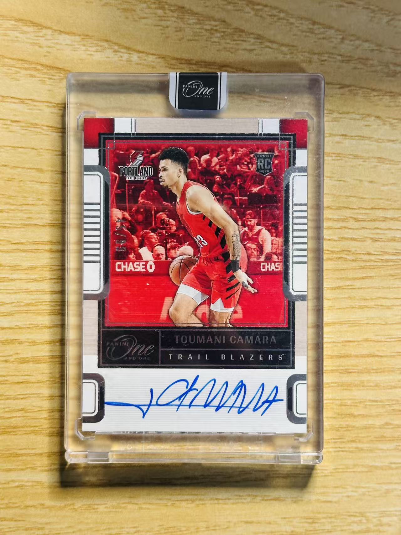 2023-24 Panini One and One Toumani Camara RC 图马尼 卡马拉 开拓者 签字 卡签 新秀 45/99编