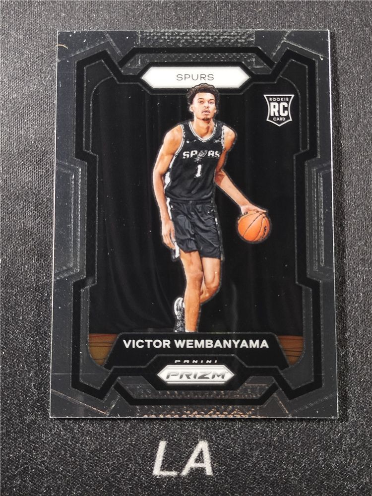 【LA拍卖】2023-24 Panini Prizm Victor Wembanyama 新秀RC 维克托 文班亚马 马刺状元秀 天赋怪兽 独角兽 盖帽王 新秀一阵 未来可期 常规 正新秀 base  第1标 小E