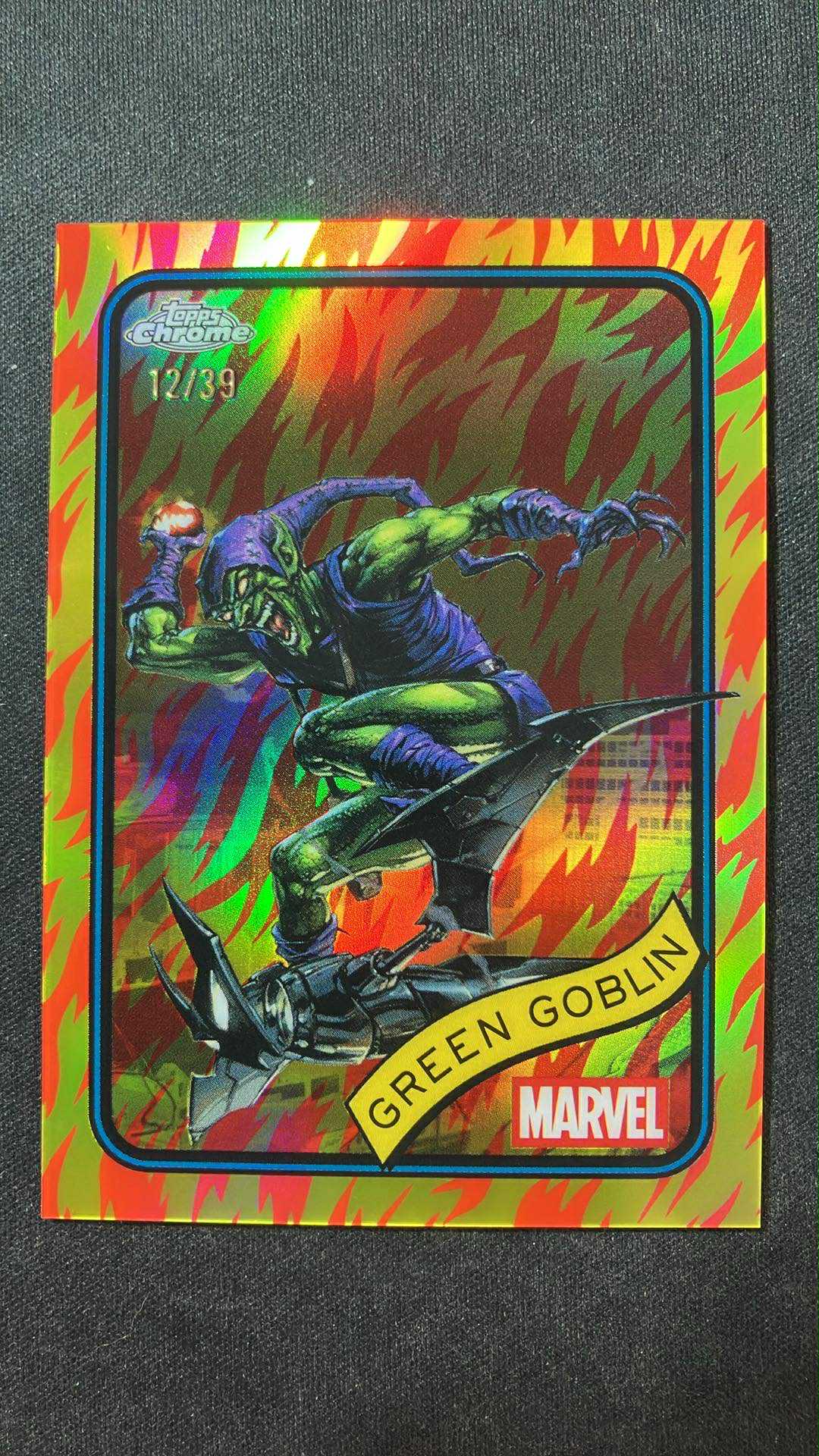 2025 Topps Marvel (MCU) Green Goblin 漫威TC 绿魔 12/39编 火焰折 瑕疵看圖 (MCW) 卡淘