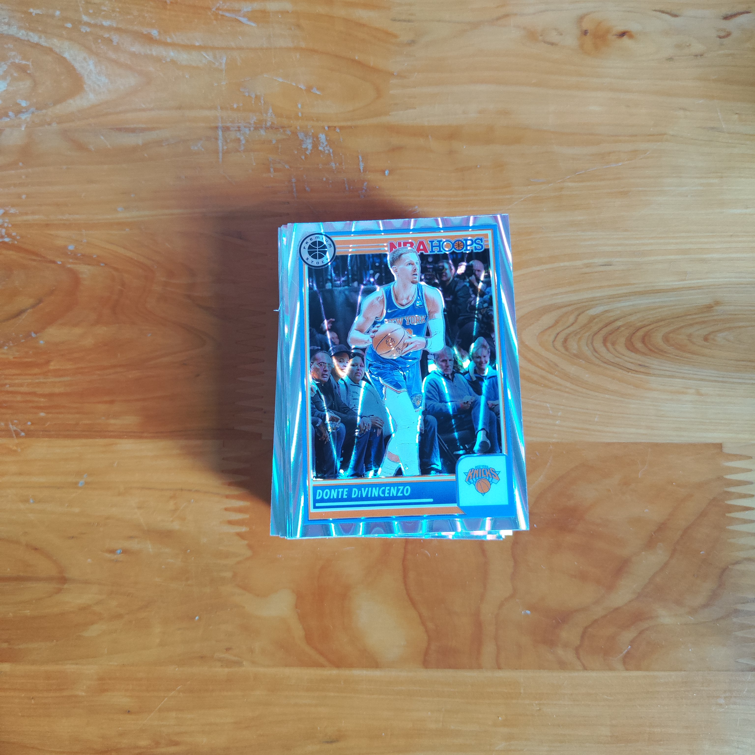 2023-24 【HADE拍卖-小卡之家】 NBA Hoops Premium Stock Donte DiVincenzo 迪文森佐  变形虫折 波纹折 单卡base 卡品如图 A89