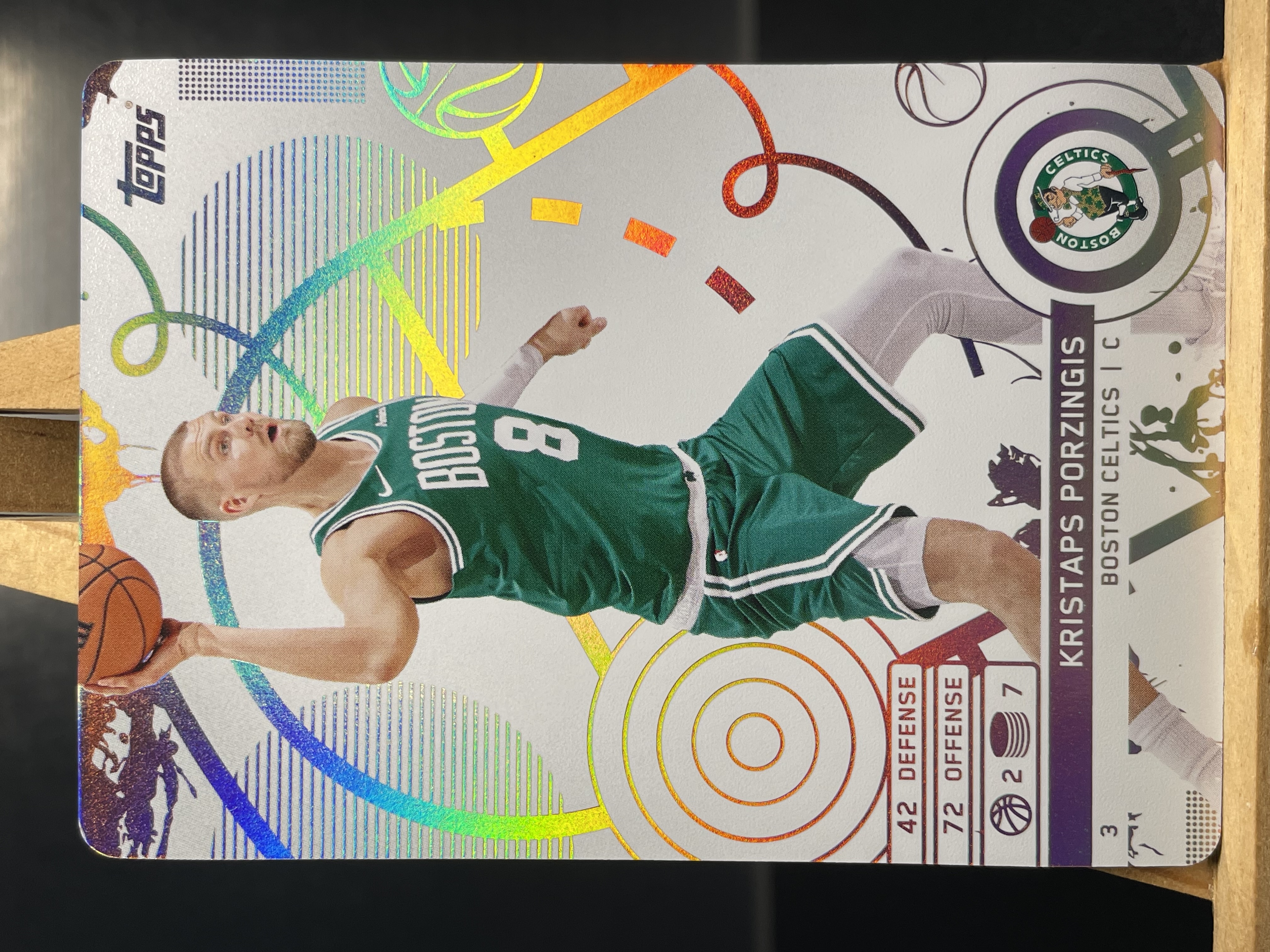 (A11) 2025 Topps 折射 克里斯塔普斯 波尔津吉斯 凯尔特人 近期大热球星 收藏凑套必备 卡品如图 !!!