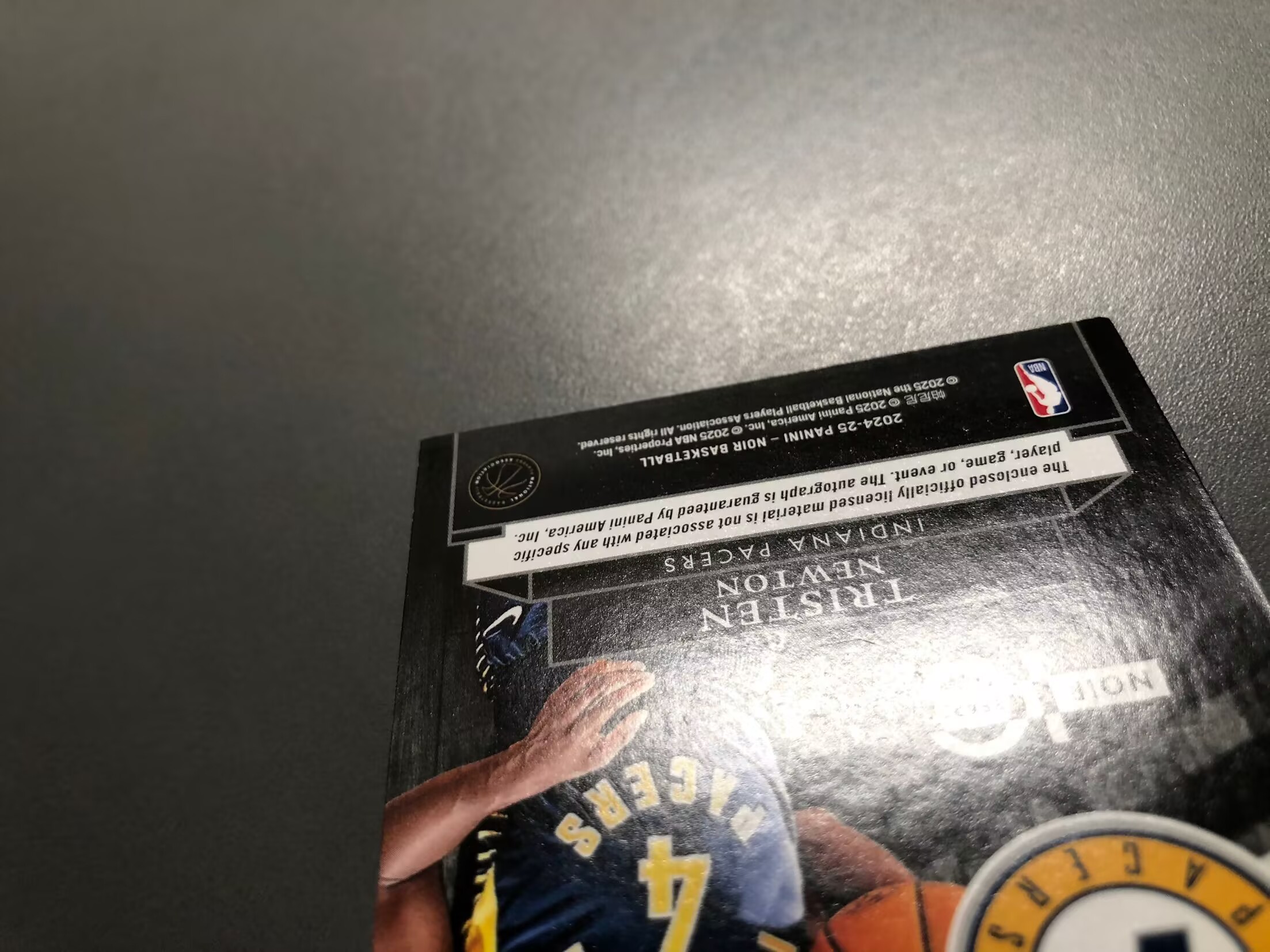 2024-25 Panini Noir Tristen Newton RC 特里斯坦·牛顿 步行者 新秀 RC 球衣 签字 卡签 RPA 99编 切割暴力 实卡好看 瑕疵如图 可累计 FT017