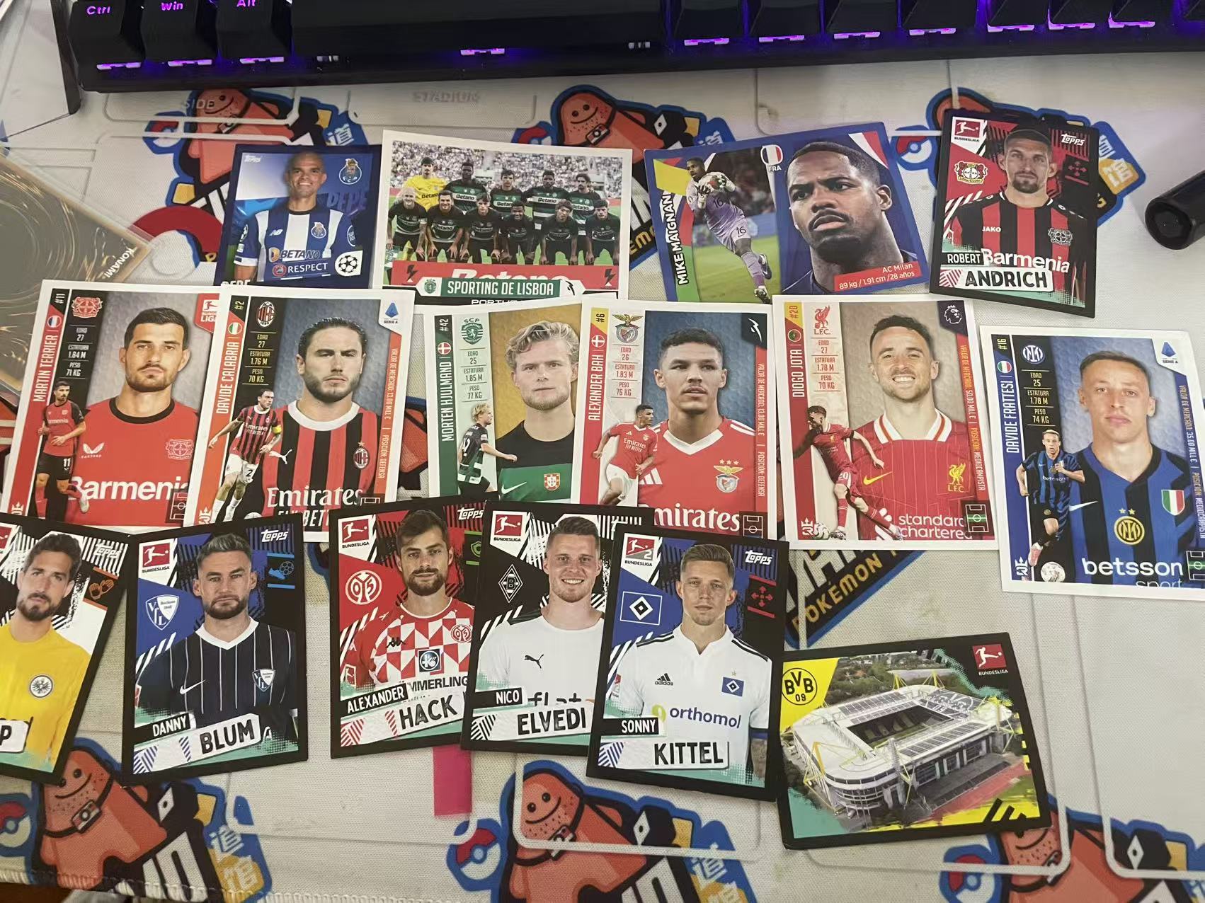 2024 Panini 1 1 足球贴纸卡 各年份打包 LOT 品相都一般 木水拍卖 贴纸哥152