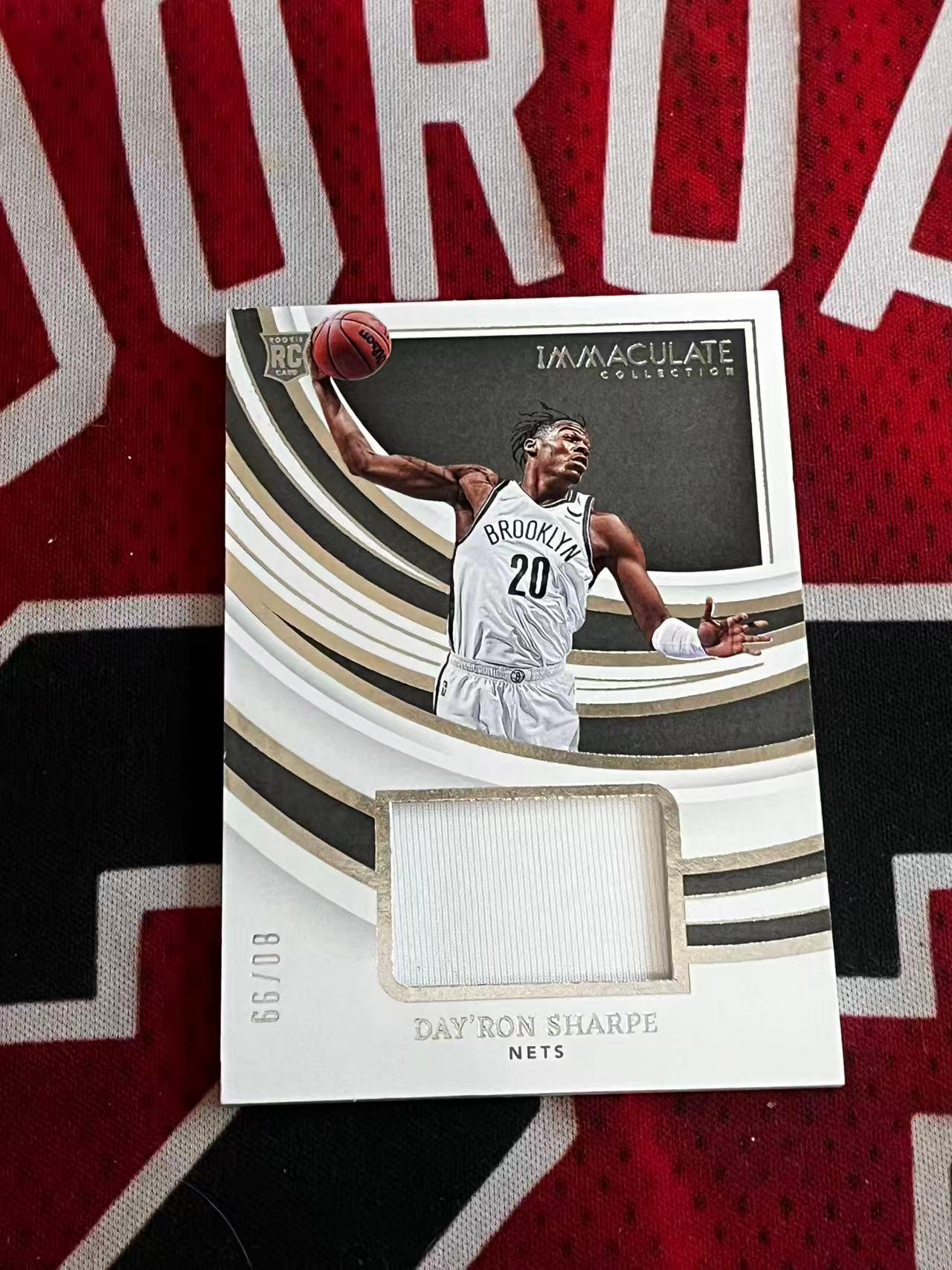 【接寄拍】2021-22 PANINI IMMACULATE 爱咪咪高端系列 篮网 新秀RC 戴罗恩夏普 99编 GU 新秀球衣物料切割 衣料实物卡 专收凑套必备【烂臭嘴拍卖】