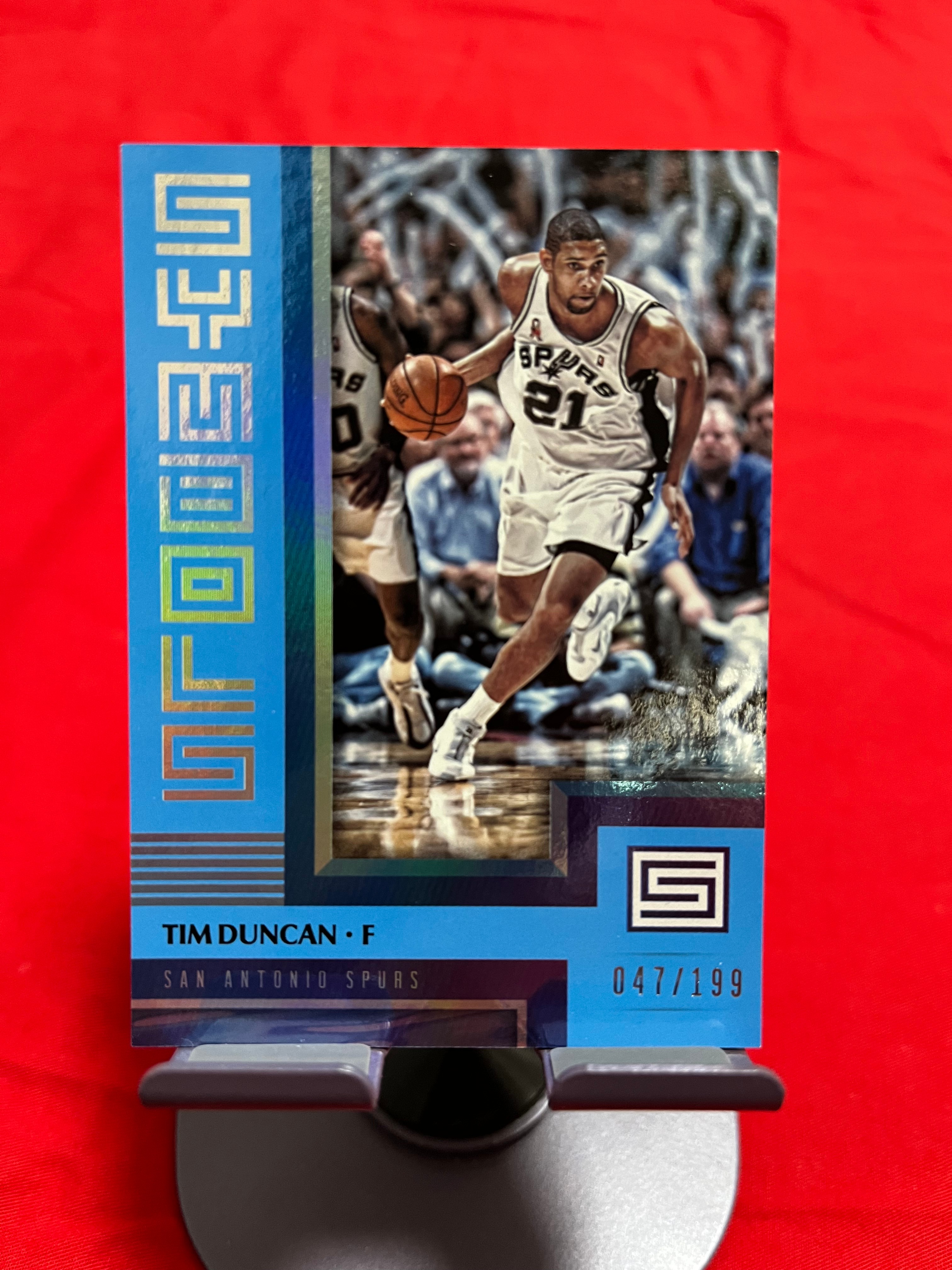 2017-18 Panini Status Tim Duncan 蒂姆 邓肯 石佛 马刺【带编 047/199 折射 设计经典 SYMBOLS】【边角瑕疵如图 介意勿拍】#1133
