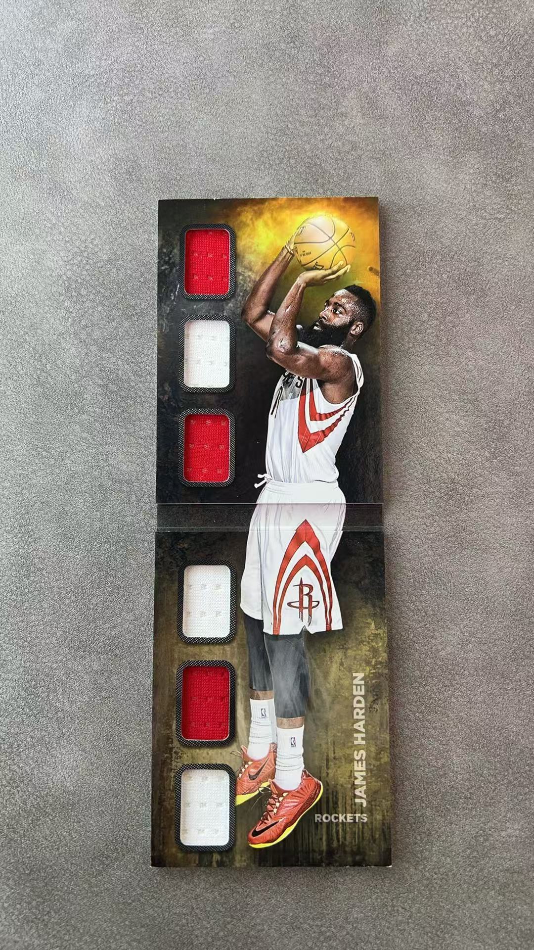 5829【330球星卡实体店代卖】2014-15 帕尼尼 Preferred 詹姆斯 哈登 James Harden 火箭 44/99编 6窗 竖版 小书 仅顺丰寄付(UK23)