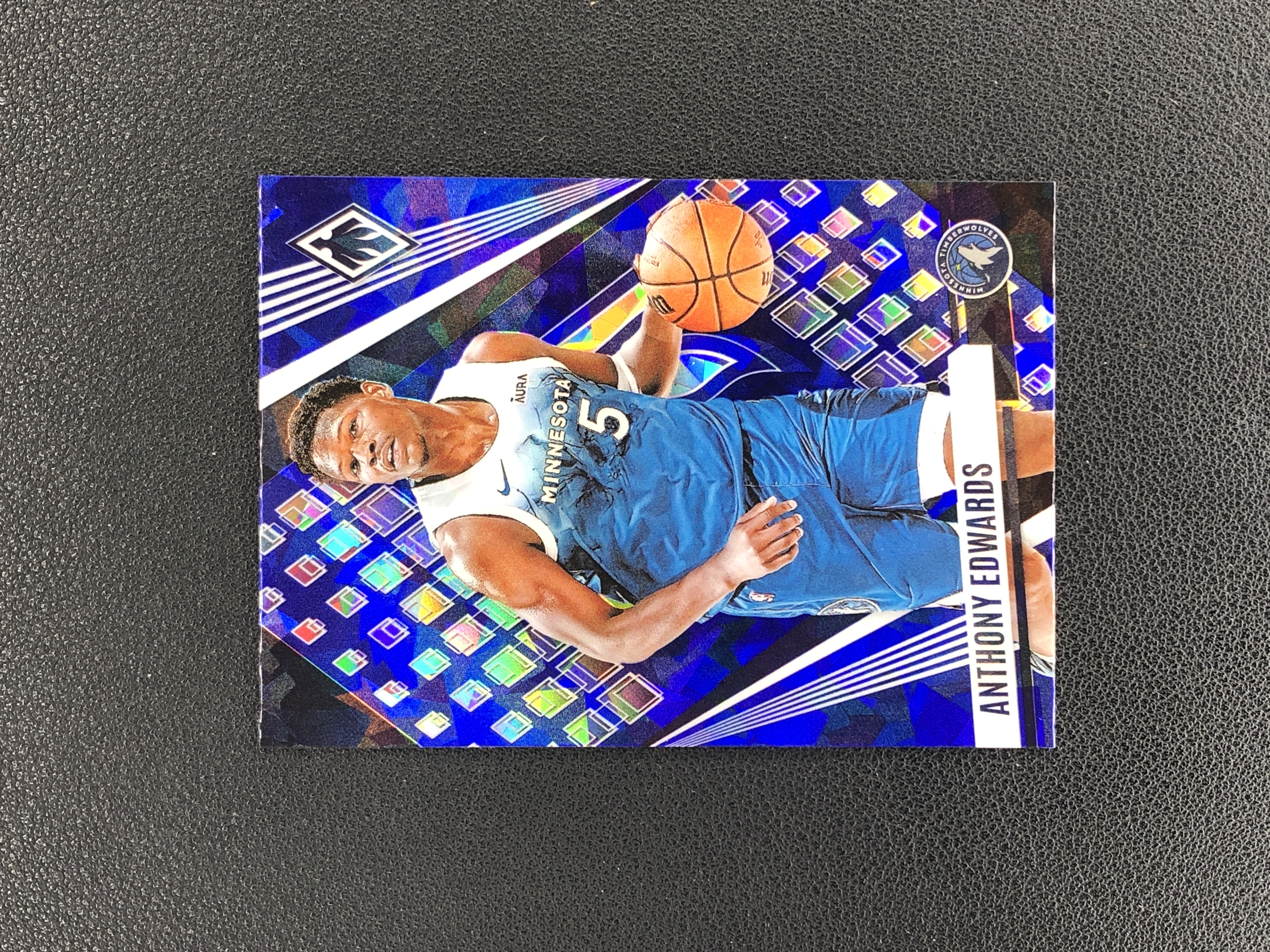 2023-24 Panini Phoenix Anthony Edwards 【禄卡拍卖】凤凰 安东尼 爱德华兹 蓝碎冰折 明尼苏达森林狼 C1W-4.23-LK226-009