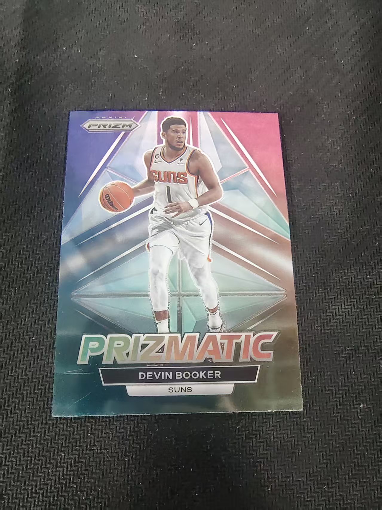 【可合并,不累计】2022-23 Panini Prizm Devin Booker 德文 布克 太阳 棱镜特卡 PZ 划痕 边角微瑕 介意勿拍 #18