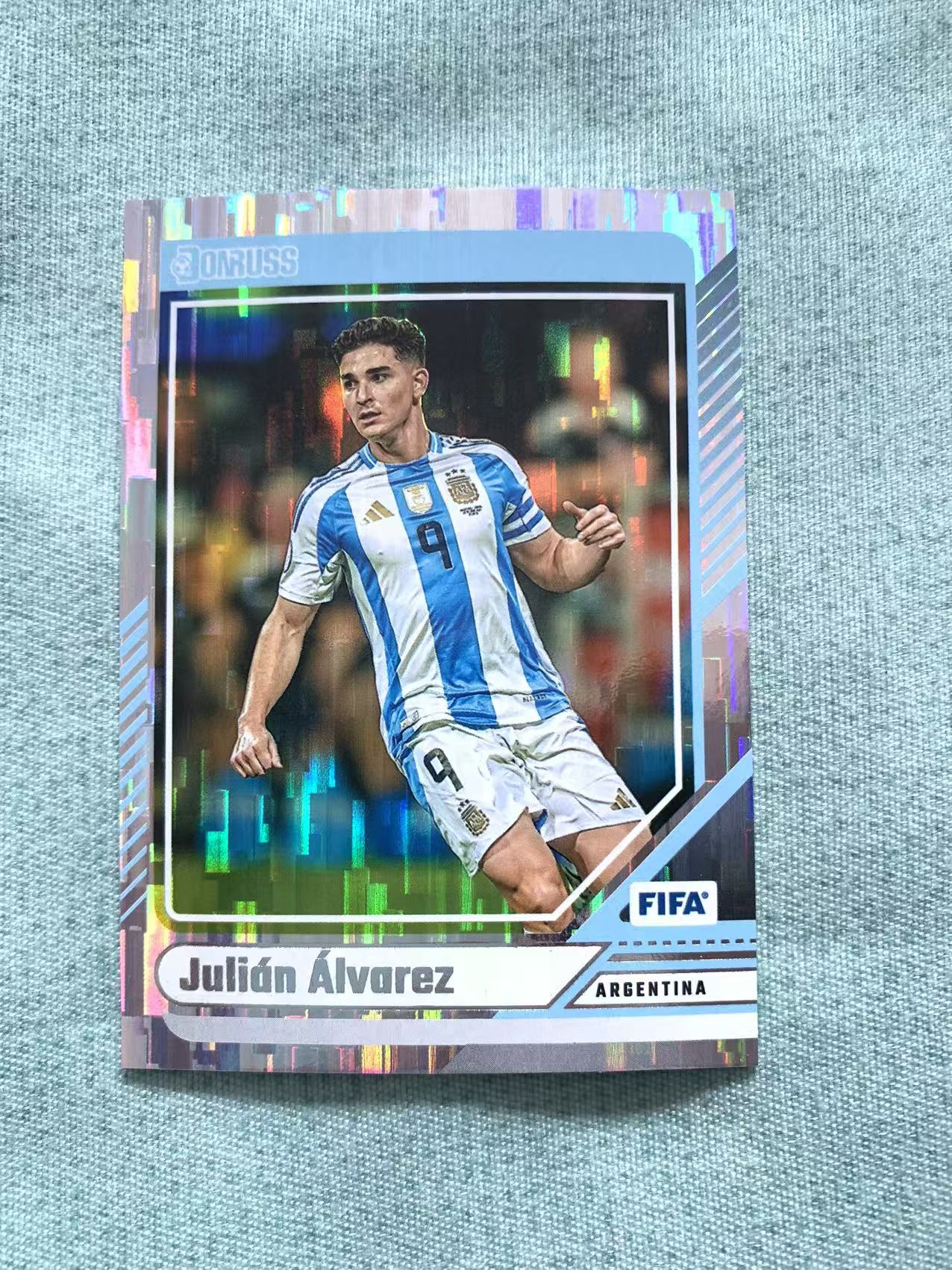 2024-25 Panini donruss Julian Alvarez 胡力安 阿尔瓦雷斯 小蜘蛛 阿根廷 杜蕾斯FIFA 瀑布折 折射 谔谔