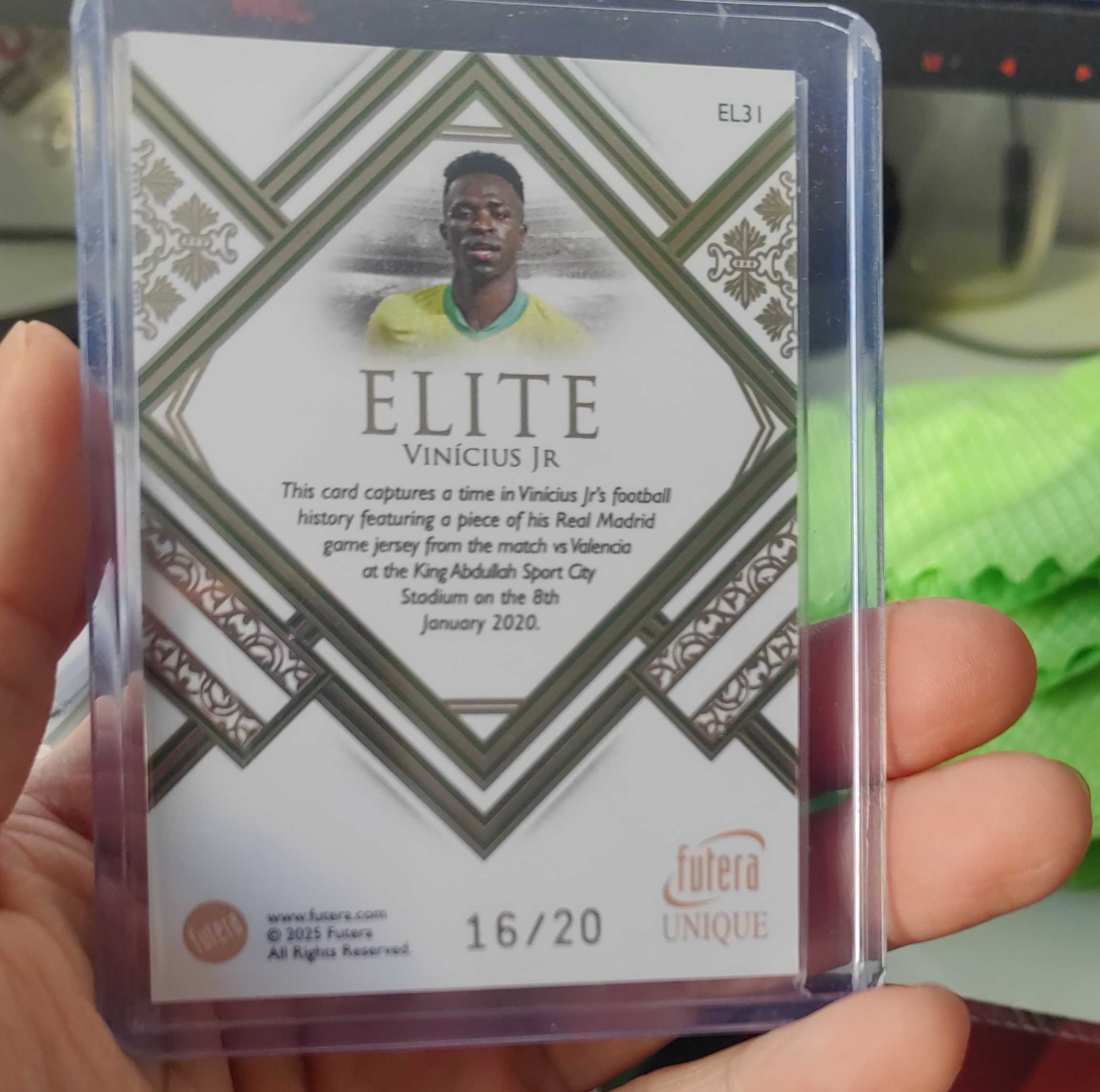 2025 Futera 福特拉 Carlos Vinicius 福特拉 巴西 维尼休斯 威尼修斯 20编 球衣切割卡卡 !!!