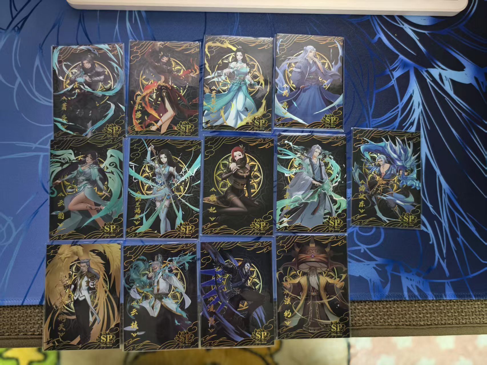 集卡社 斗破苍穹 SP黑金高卡位 萧炎 药老 云老 纳兰嫣然 云韵 美杜莎 雅妃 图中LOT