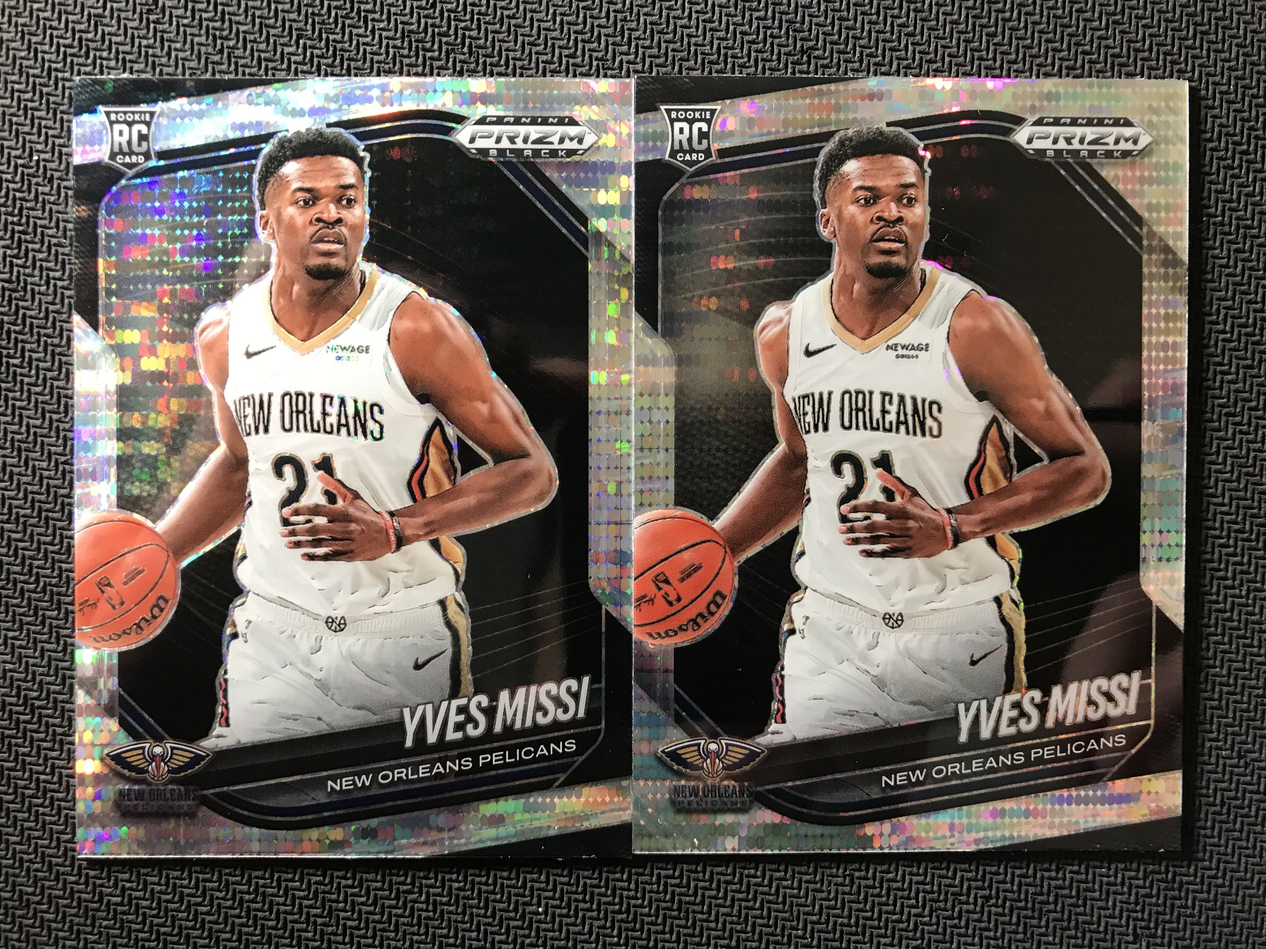 【纸牌屋】2024-25 PANINI 末年 Prizm Black 正新秀RC 脉冲折 新奥尔良鹈鹕 伊夫 米西 Yves Missi 2张 专收凑套必备【281】不到付