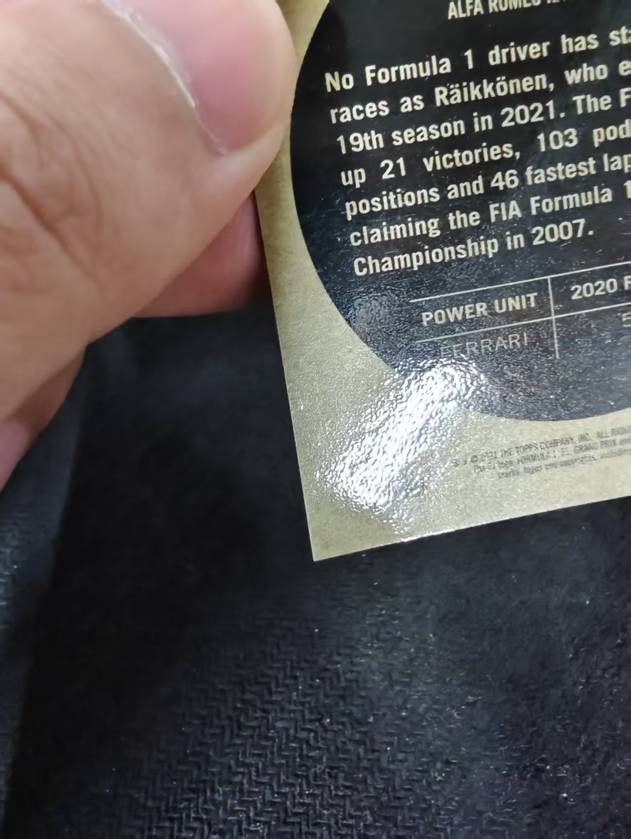 2021 Topps F1 Racing Kimi Raikkonen 基米 莱科宁 阿尔法罗密欧 方程式赛车 特卡 银折 划痕 边角瑕疵#KR