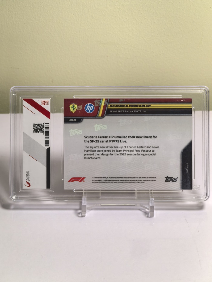 2025 Topps Now SCUDERIA FERRARI Now系列 F1 75周年法拉利SF-25赛车 绿折 36/99编 稀有 五星评级卡品9分 收藏必备