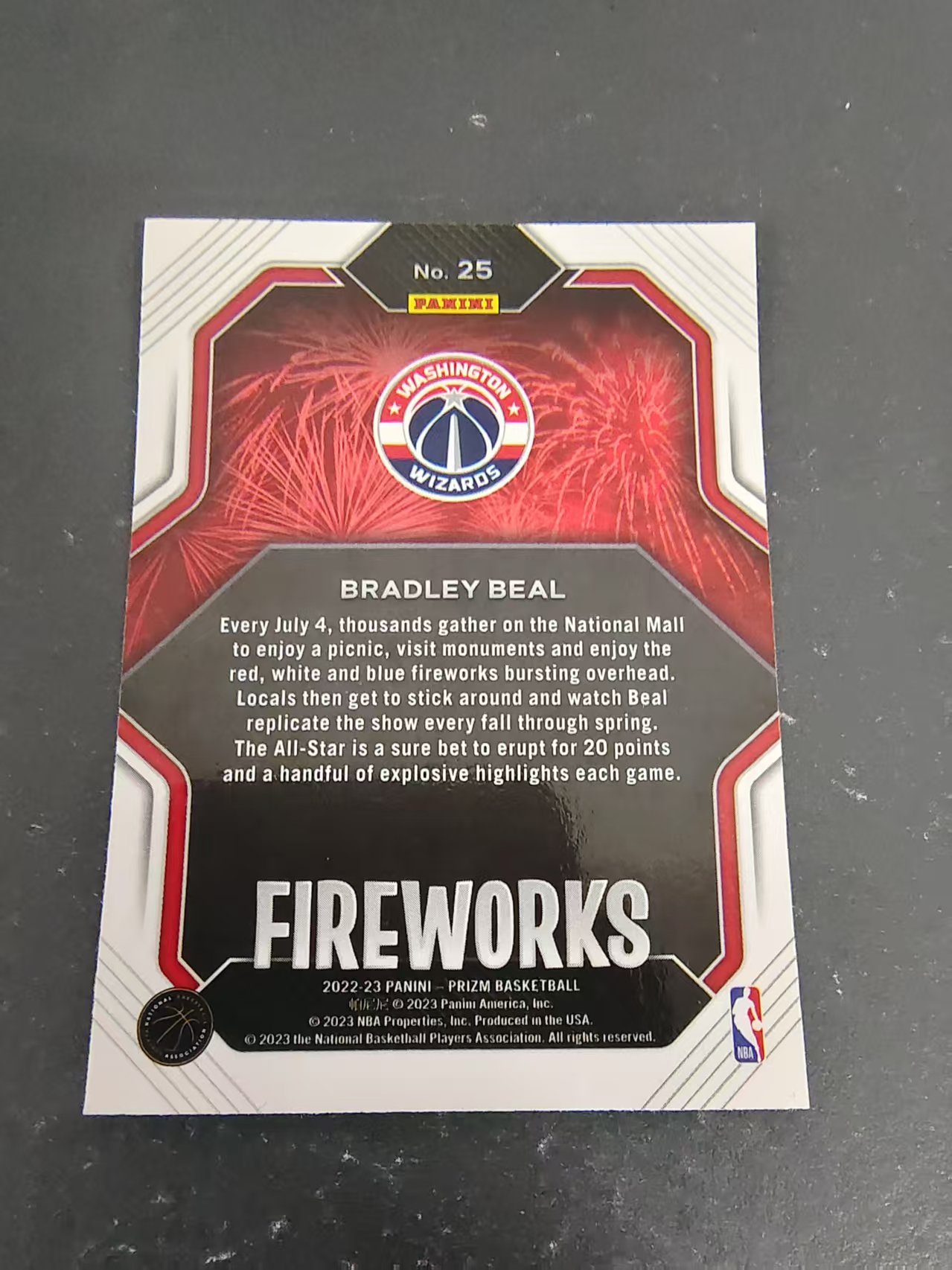 【可合并,不累计】2022-23 Panini Prizm Bradley Beal 布拉德利 比尔 奇才 烟花特卡 PZ 划痕 边角微瑕 介意勿拍 #25