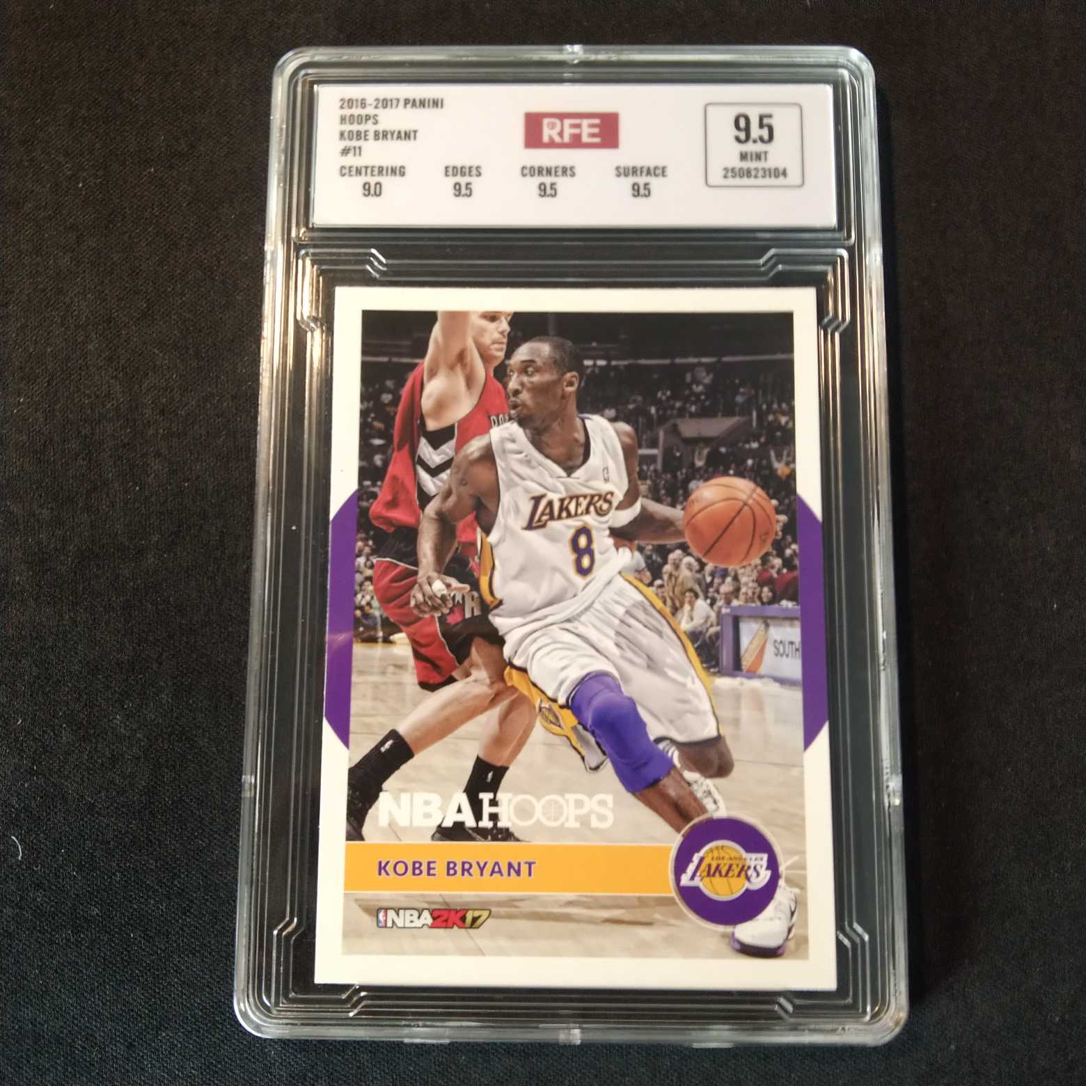 2016-17 Panini Hoops 科比 湖人 评级卡 实卡精美超级稀有 错过后悔 投资收藏必备 (卡品如图，请看清再拍！)【詹神】