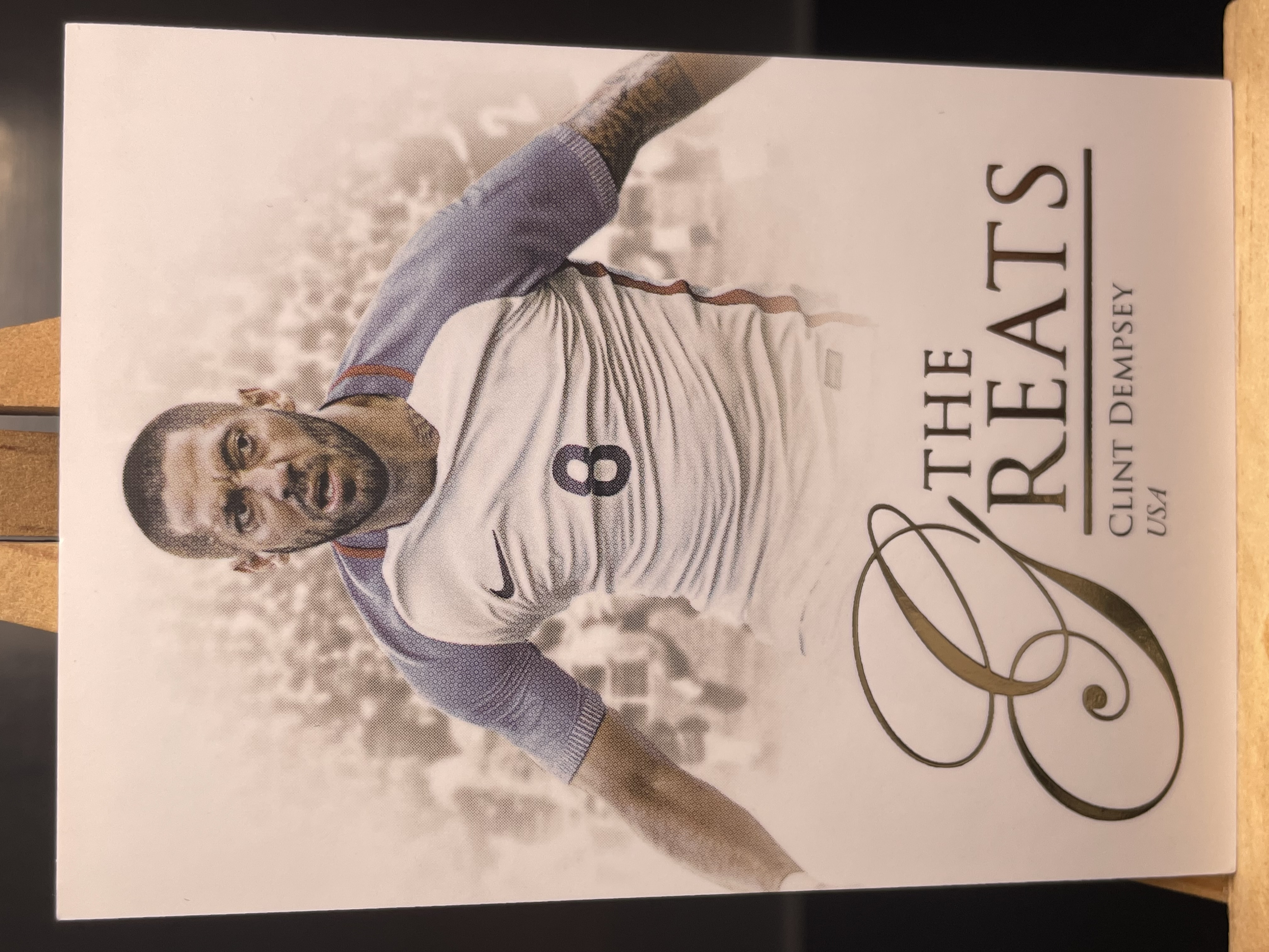 (C8) 2021 FUTERA UNIQUE 克林特 邓普西 近期大热球星 收藏必备 卡品如图 ! ! !