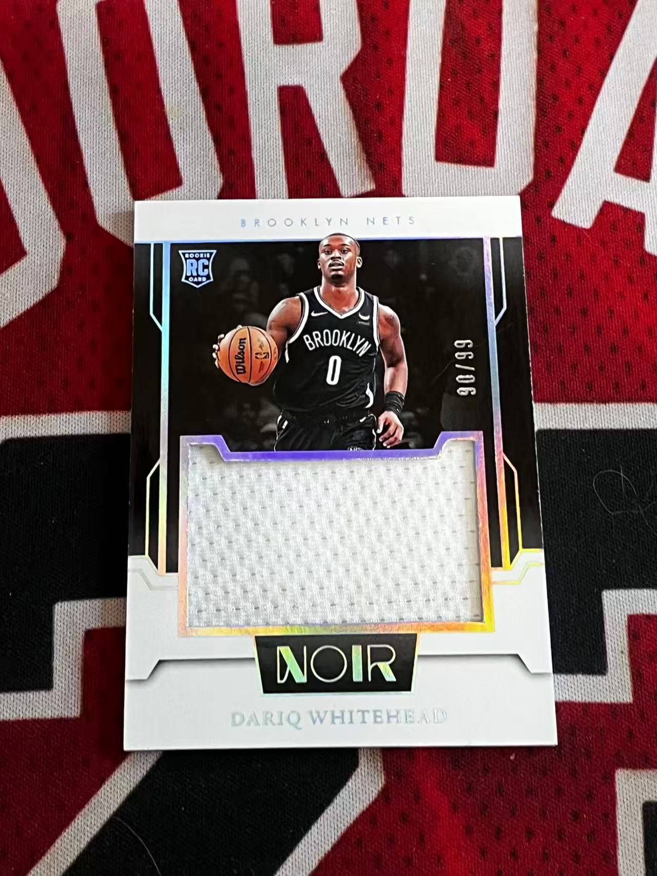 【接寄拍】2023-24 PANINI NOIR 诺尔高端系列 篮网 新秀RC 白头 达力克怀特黑德 99编 GU 新秀球衣物料切割 衣料实物卡 银闪版 专收凑套必备【烂臭嘴拍卖】