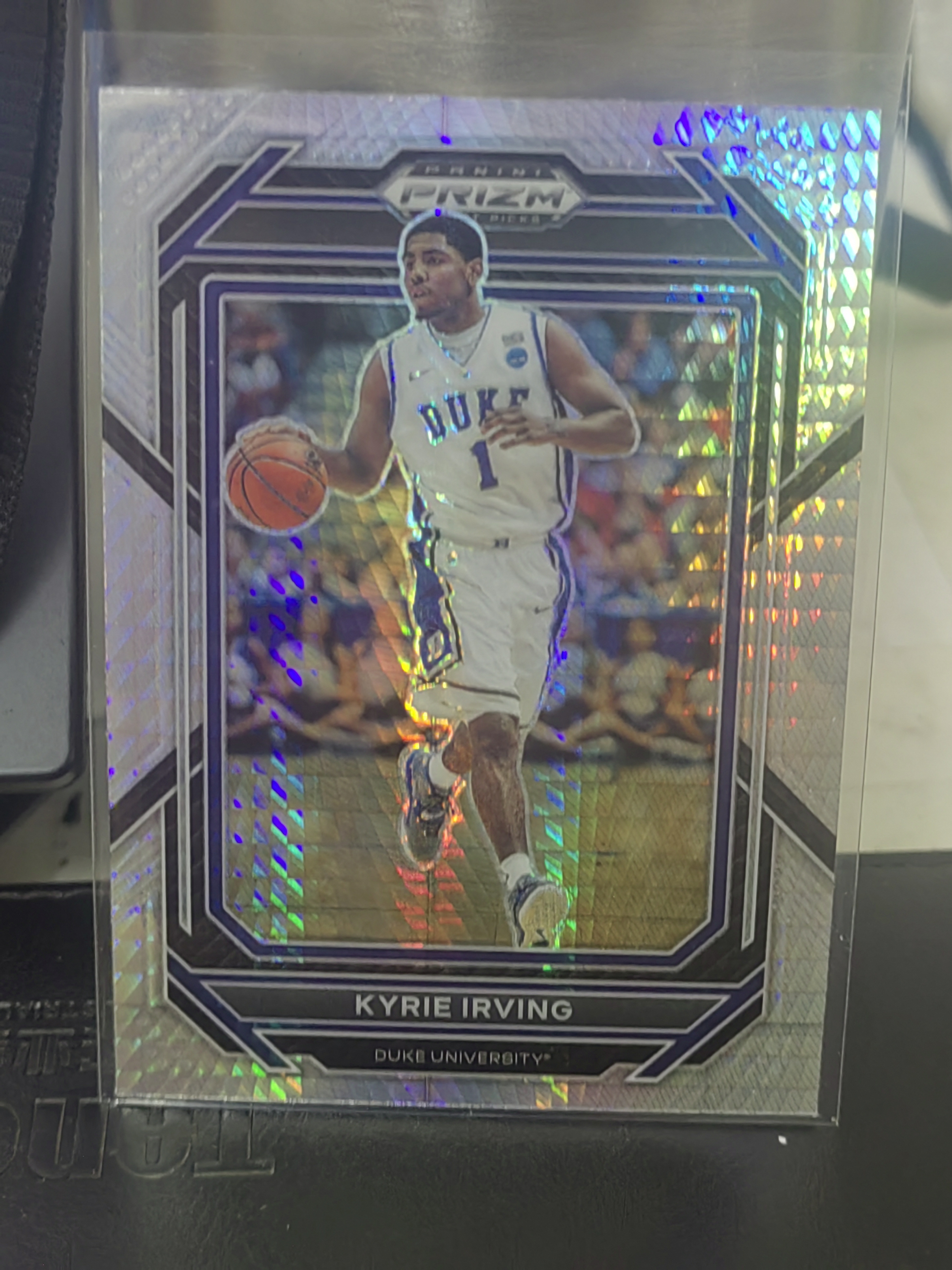 2023 Panini Prizm Draft Picks Kyrie Irving PZ 大学 凯里 欧文 hyper折 篮 白边白角 不保卡品 卡品如图