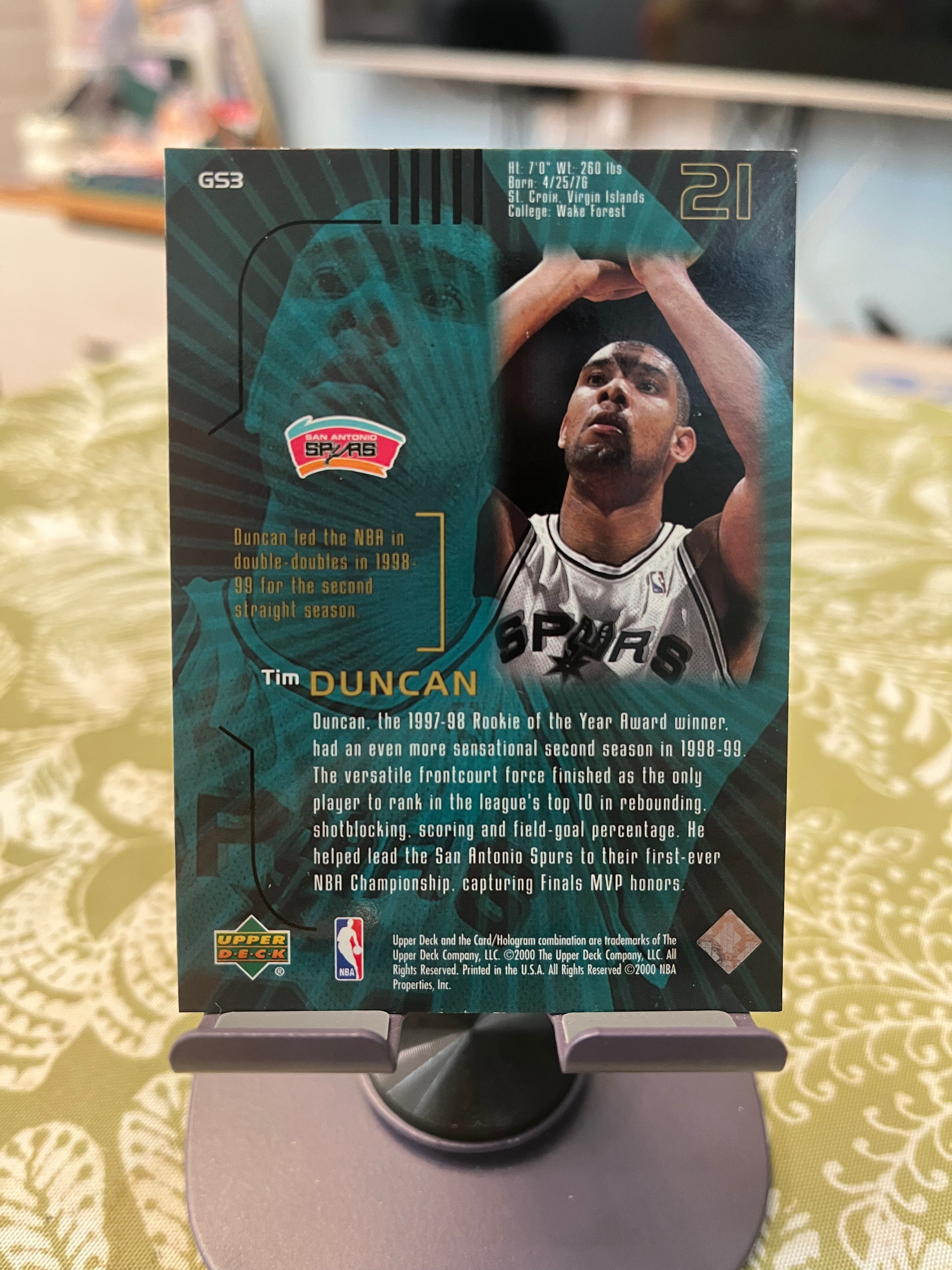 2000 Upper Deck 老卡 老特 Tim Duncan 蒂姆 邓肯 石佛 马刺【折射 金色折射 GOLD STRIKE】【边角瑕疵如图 介意勿拍】#1049