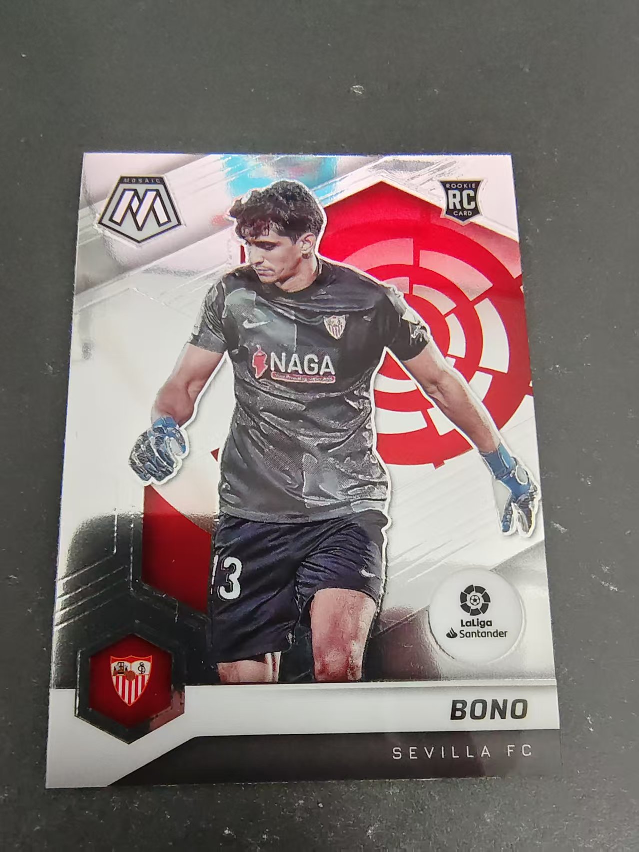 【可合并,不累计】2021-22 Panini Mosaic bono 马赛克 西甲 RC 摩洛哥 塞维利亚 门将 守门员 布努 新秀 划痕 边角瑕疵 #181