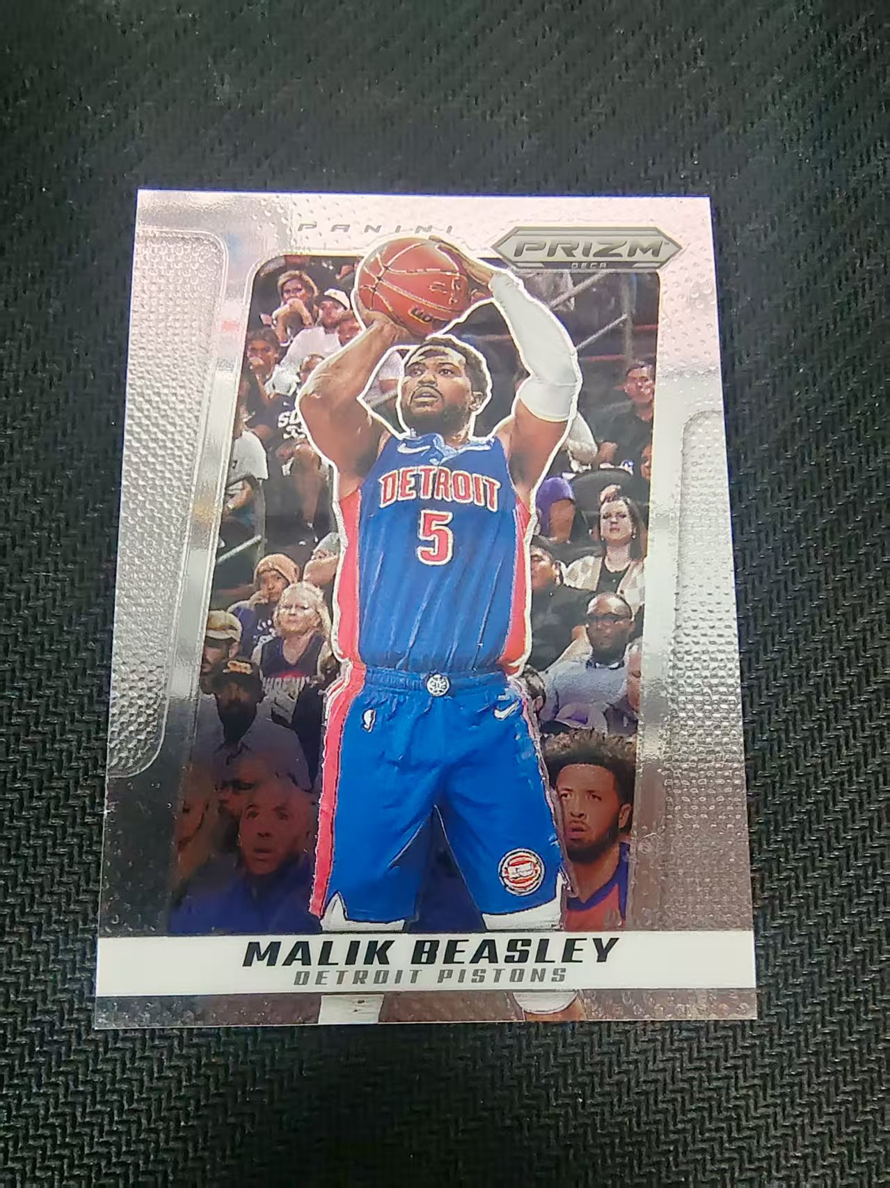 【可合并,不累计】2024-25 Panini Prizm Malik Beasley pz DECA 复刻 活塞 马利克 比斯利 划痕 边角瑕疵 #50