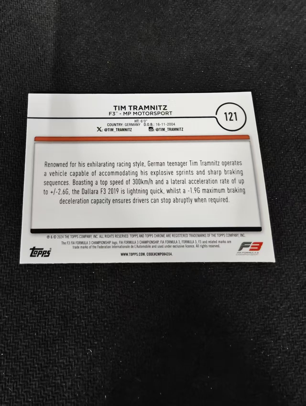 2024 Topps Chrome F1 tim tramnitz 蒂姆 特拉姆尼兹 F3 划痕 边角瑕疵 #121