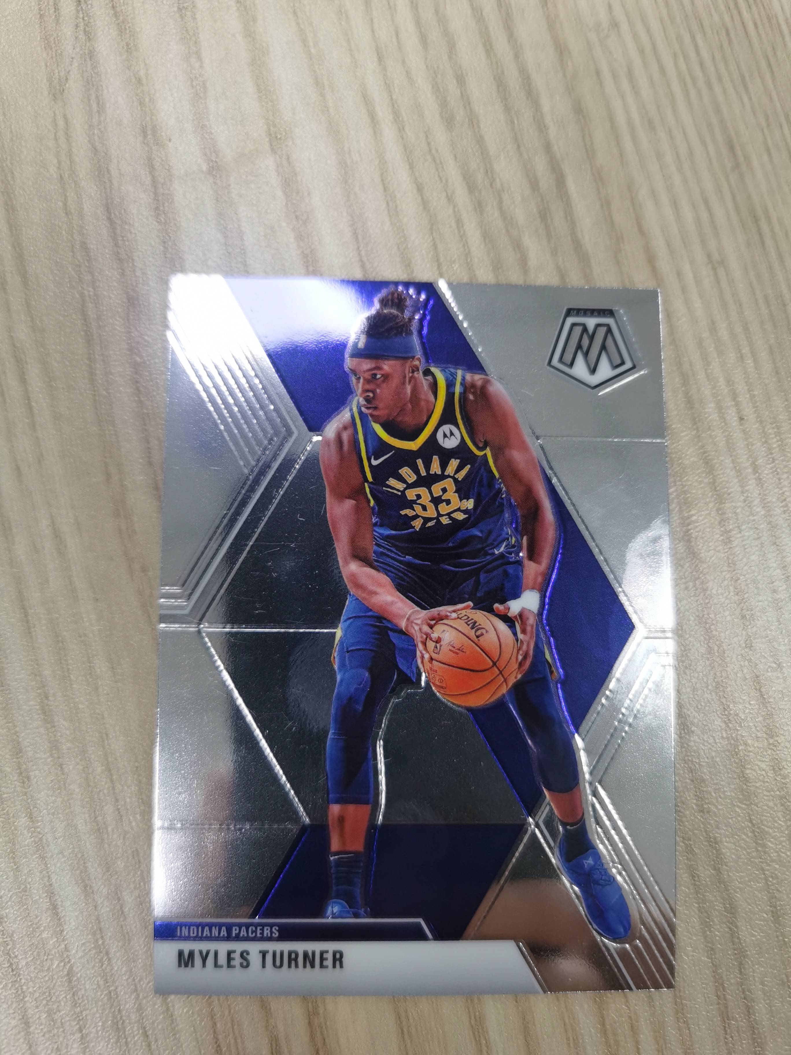2019-20 Panini Mosaic Myles Turner 2019-20 迈尔斯-特纳 马赛克 2019赛季盖帽王 攻防俱佳 效力步行者7个赛季 硬通货 极具收藏价值