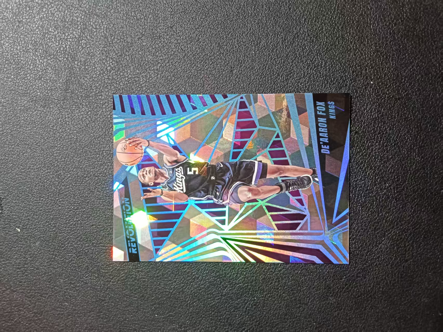 2023-24 Panini Revolution De'Aaron Fox 革命 国王 达龙 福克斯 小狐狸 50编 碎冰折 折射 卡品如图 龙龙龙