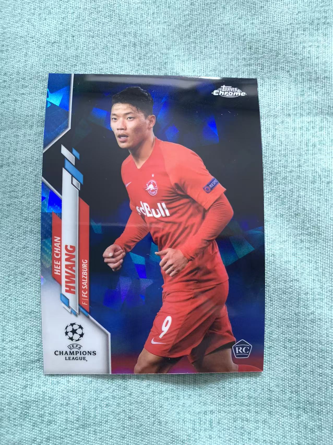 2019-20 Topps Chrome 欧冠 蓝宝石 HEE CHAN HWANG 黄喜灿 韩国 狼队 RC新秀 蓝碎冰折 谔谔