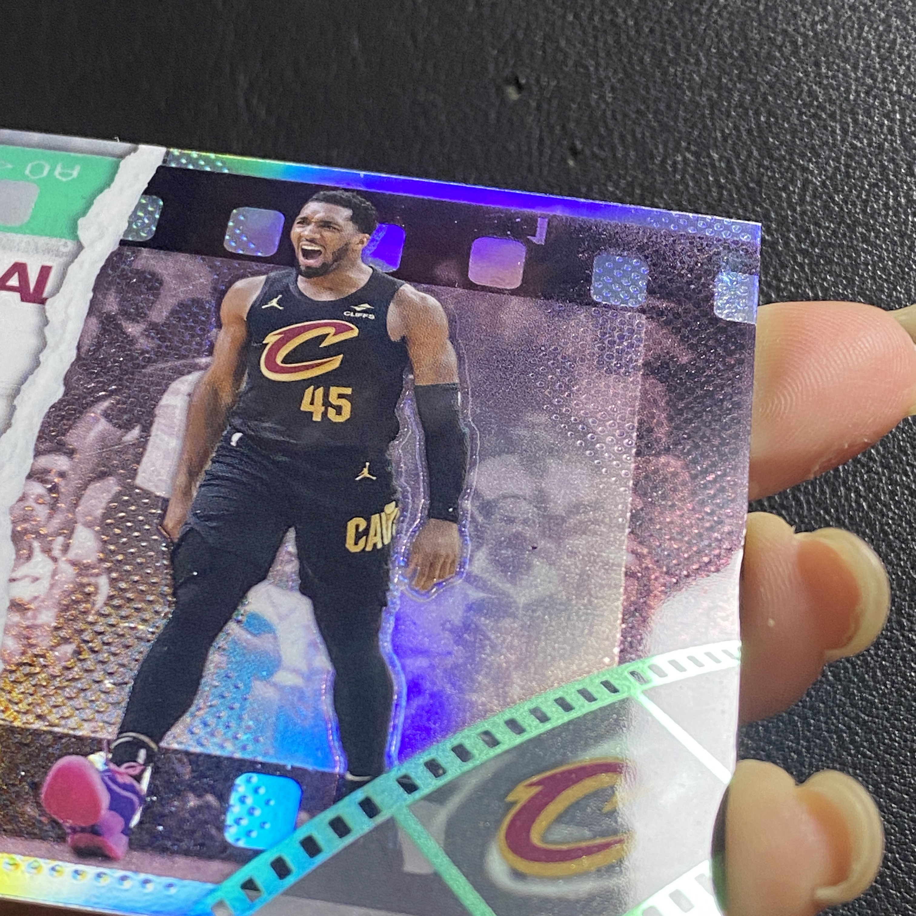 【伦子】2025 TOPPS CHROME 骑士 DONOVAN MITCHELL 多诺万 米切尔 199编 青折 自我描述特卡 INSPIRATIONAL 瑕疵见图 SAMM-11