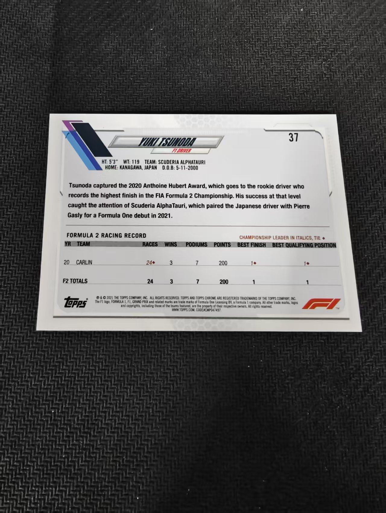 【汽水拍卖】2021 Topps Chrome Yuki Tsunoda RC F1 方程式赛车 红牛二队 角田裕毅 新秀 棋盘折 格子折 划痕 边角瑕疵 #37