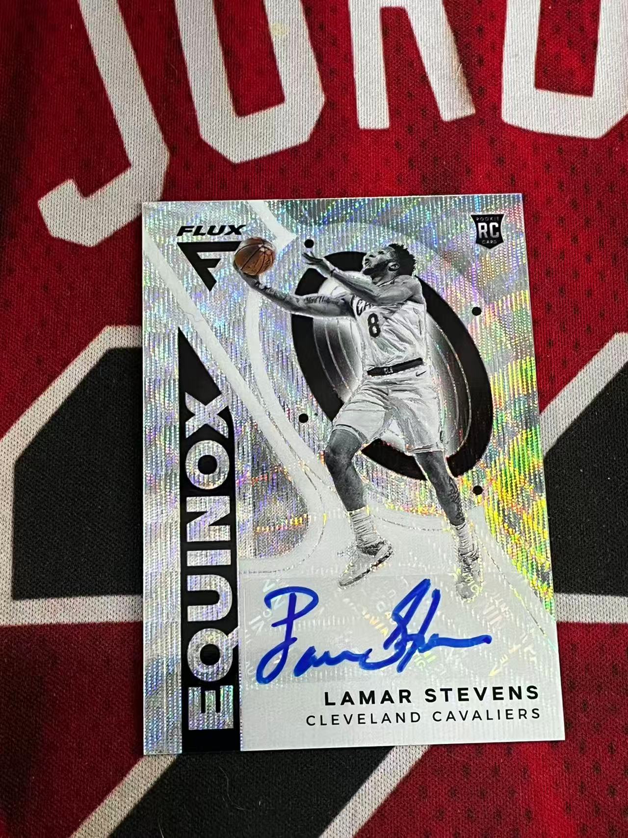 【接寄拍】2020-21 PANINI FLUX 骑士 新秀RC 拉马尔史蒂文斯 签字卡 新秀签 EQUINOX签字卡 波纹折 折射 本赛季数据大爆发 专收凑套必备【烂臭嘴拍卖】