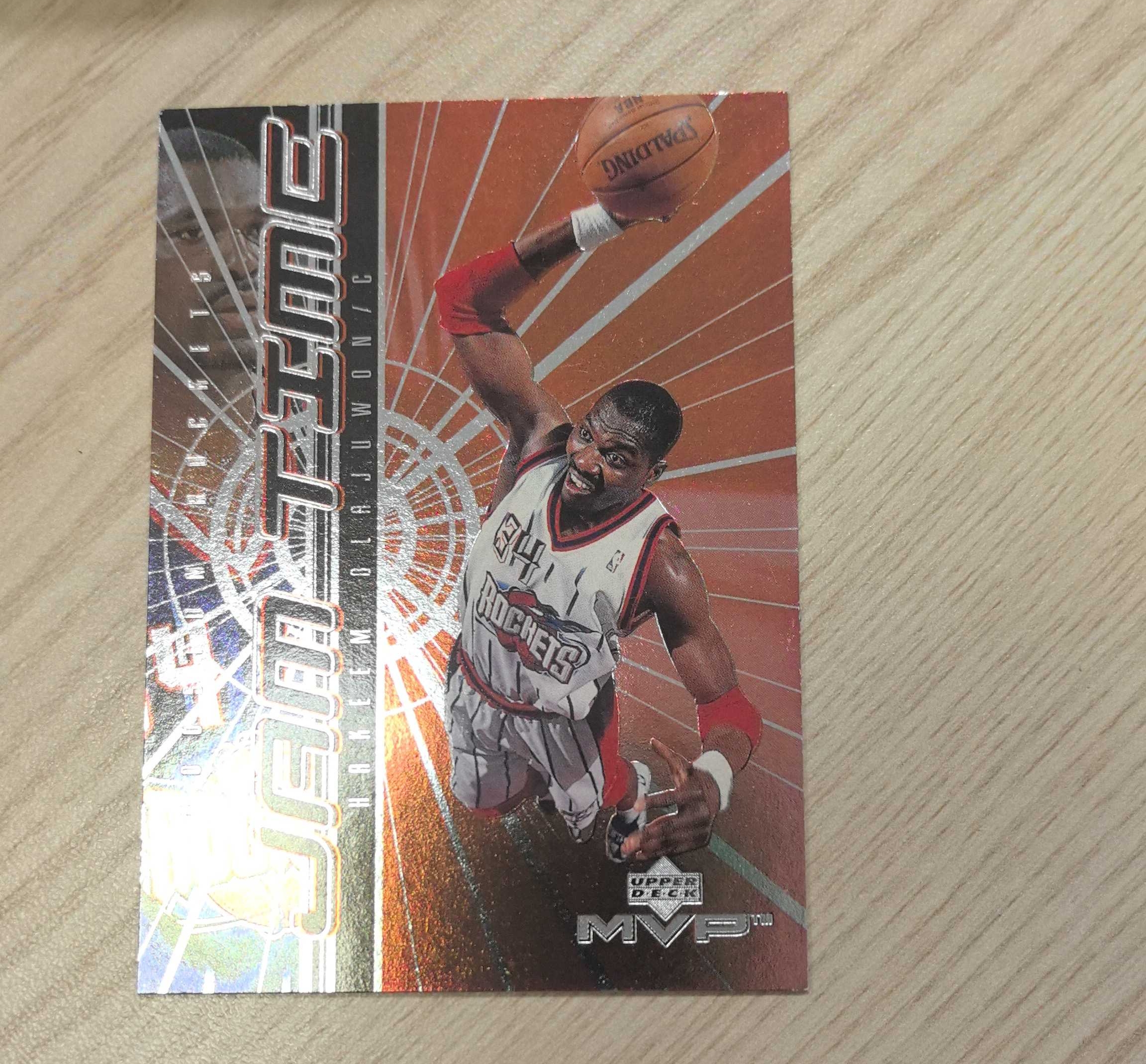 1998-99 Upper Deck MVP Hakeem Olajuwon 奥拉朱旺 大梦 50大 75大 名人堂 84年状元 2届总冠军 12届全明星 MVP 6届最佳一阵 2届最佳防守 火箭猛龙