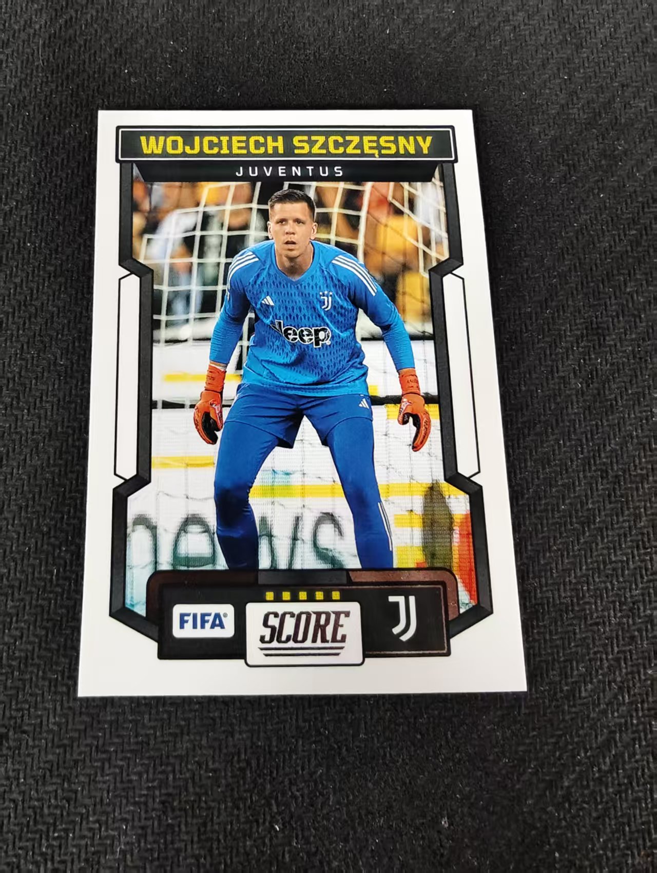【可合并,不累计】2023-24 Panini Score Wojciech Szczesny 斯泽斯尼 尤文图斯 FIFA 划痕 边角瑕疵 #120