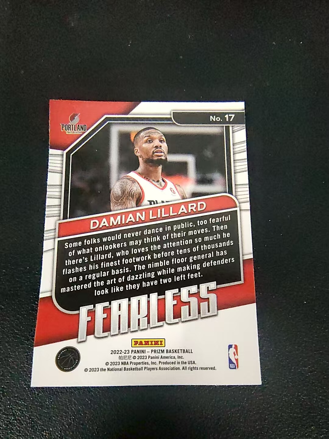 【可合并,不累计】2022-23 Panini Prizm Damian Lillard 利拉德 开拓者 Fearless 无畏特卡 PZ 划痕 边角微瑕 介意勿拍 #17